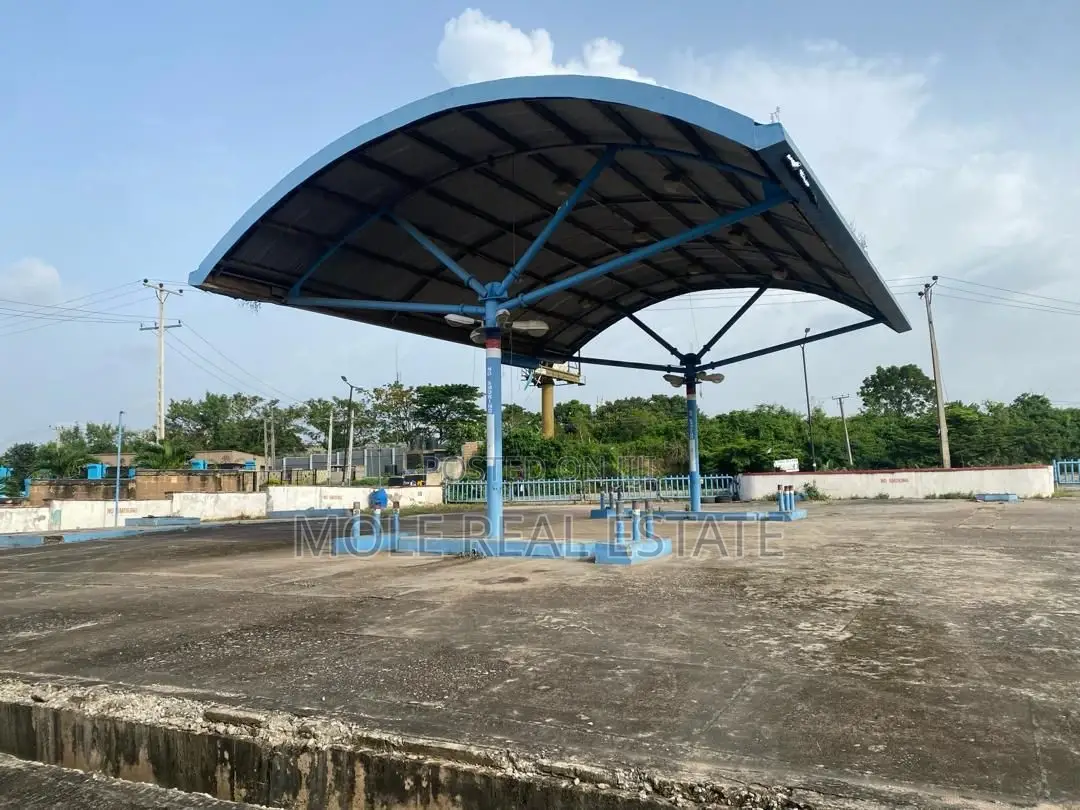 Modern Filling Station 4 Sale Ibadan in Ikotun/Igando