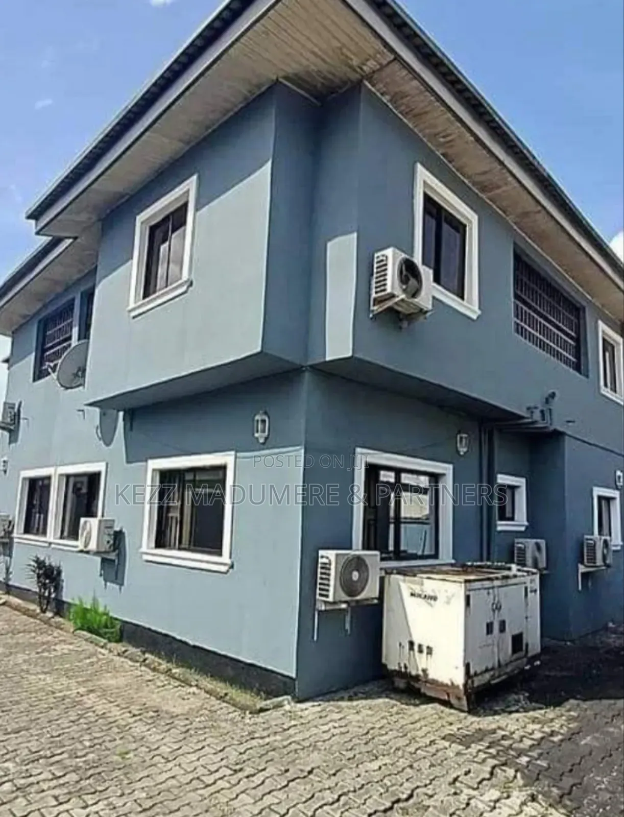 8bdrm Duplex in Dr Peter Odili, for sale in Port-Harcourt