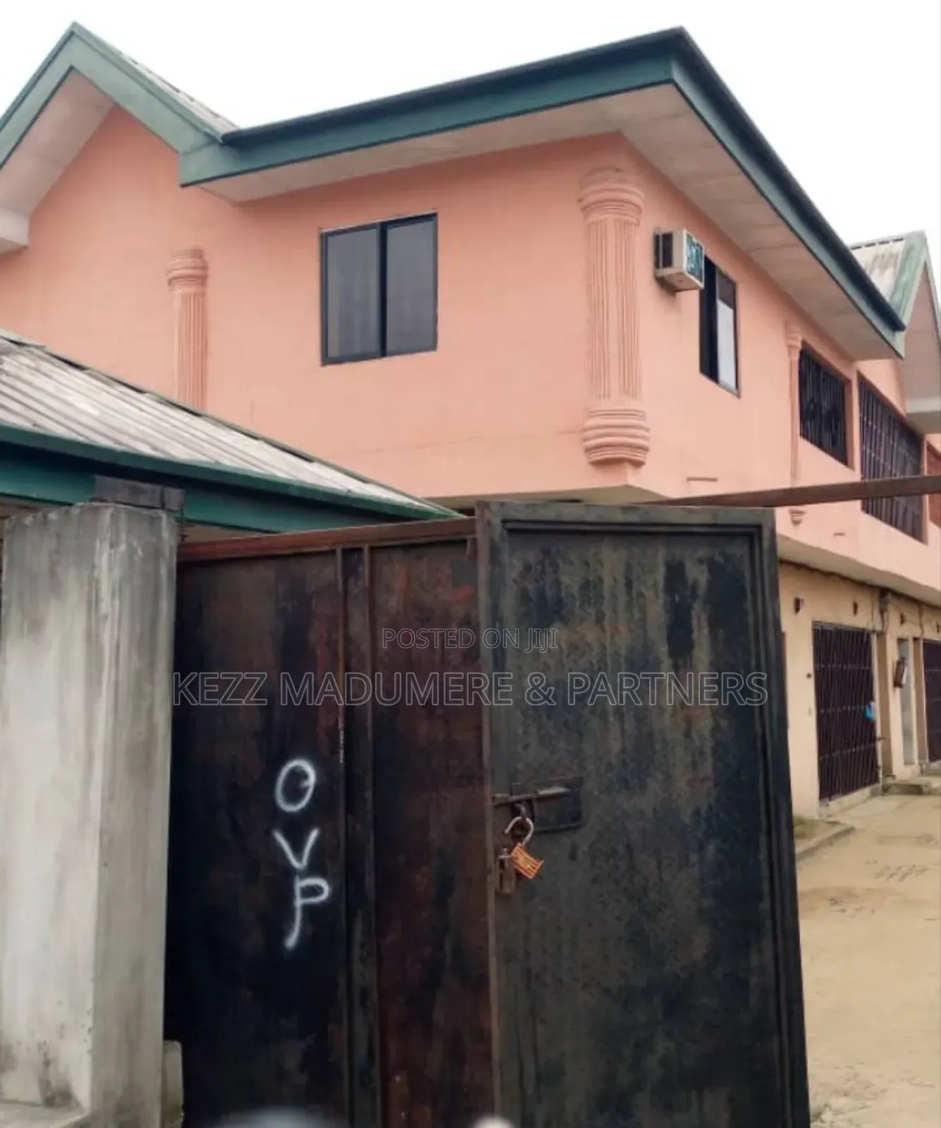 5bdrm Block of Flats in Woji , Port Harcourt for sale in Port-Harcourt