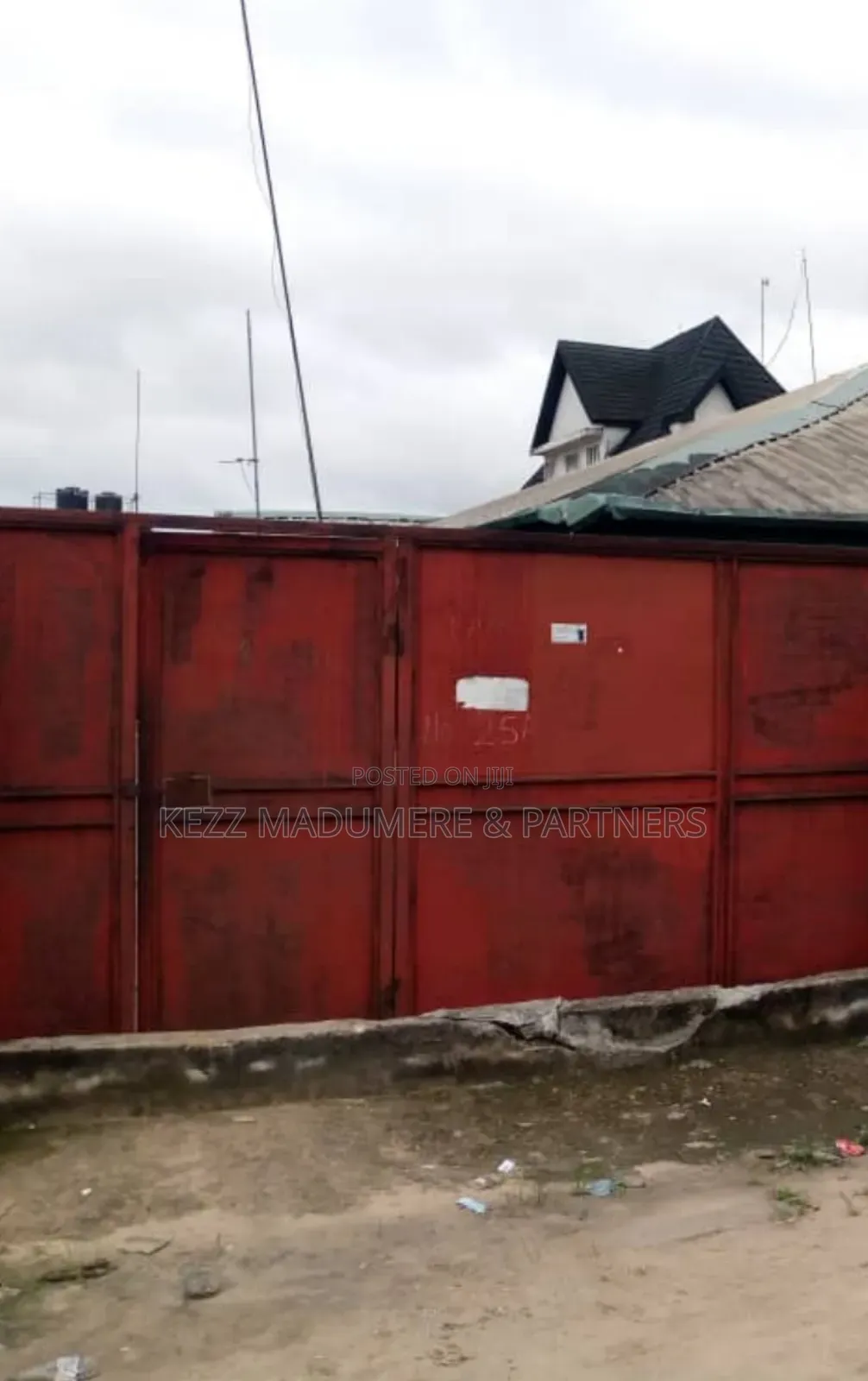 5bdrm Block of Flats in Woji , Port Harcourt for sale in Port-Harcourt