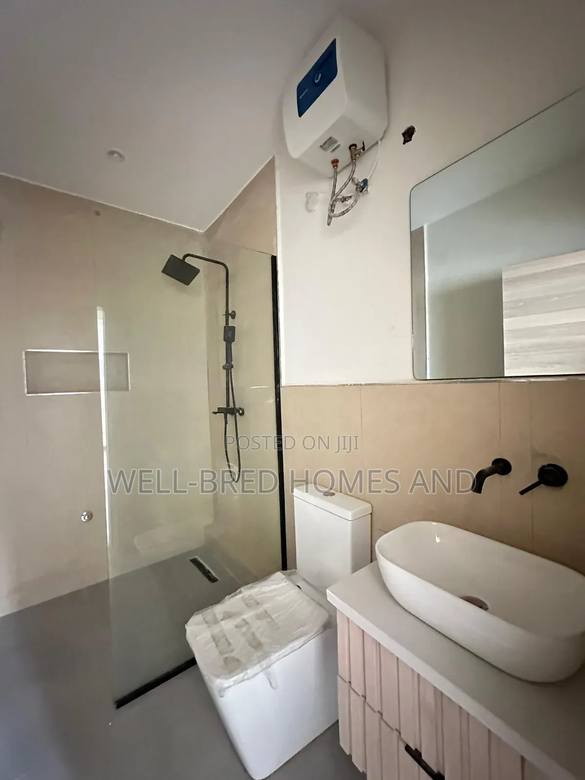 2bdrm Apartment in Lekki Phase 1 Lagos for sale in Lekki