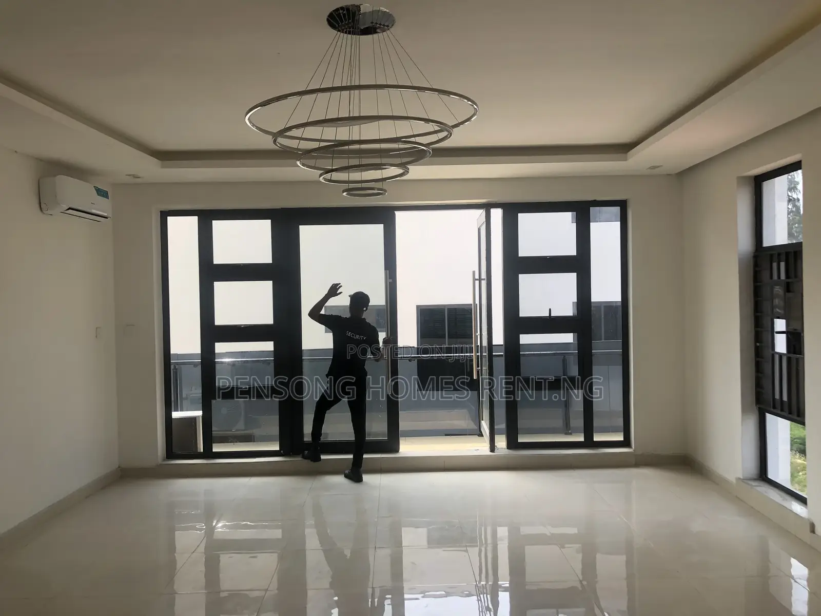 3bdrm Apartment in Old Ikoyi for rent in Ikoyi