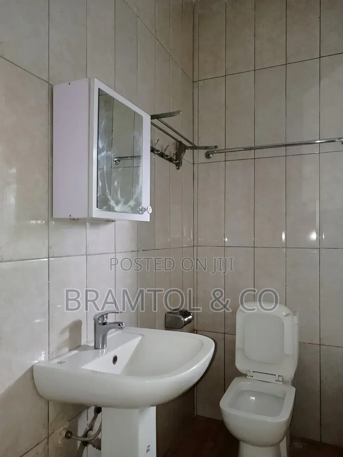 2bdrm Bungalow in Wuye for rent in Wuye