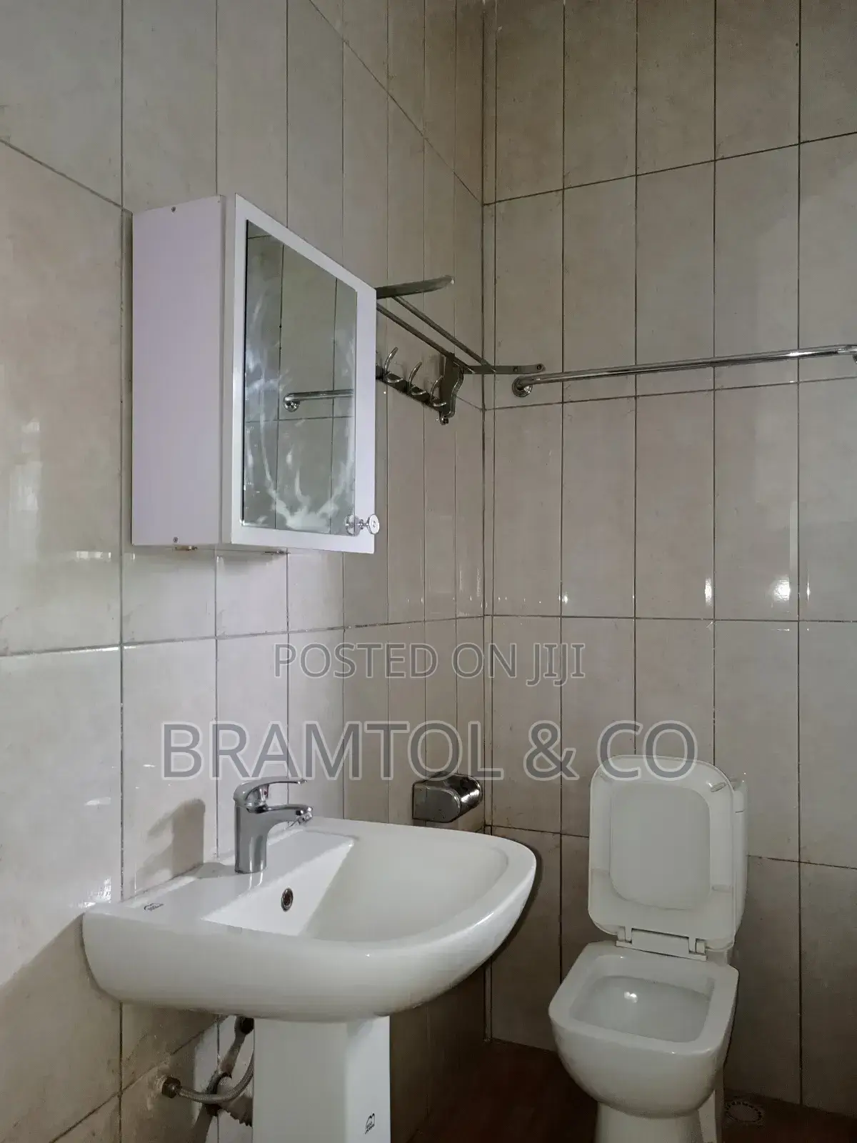 2bdrm Bungalow in Wuye for rent in Wuye
