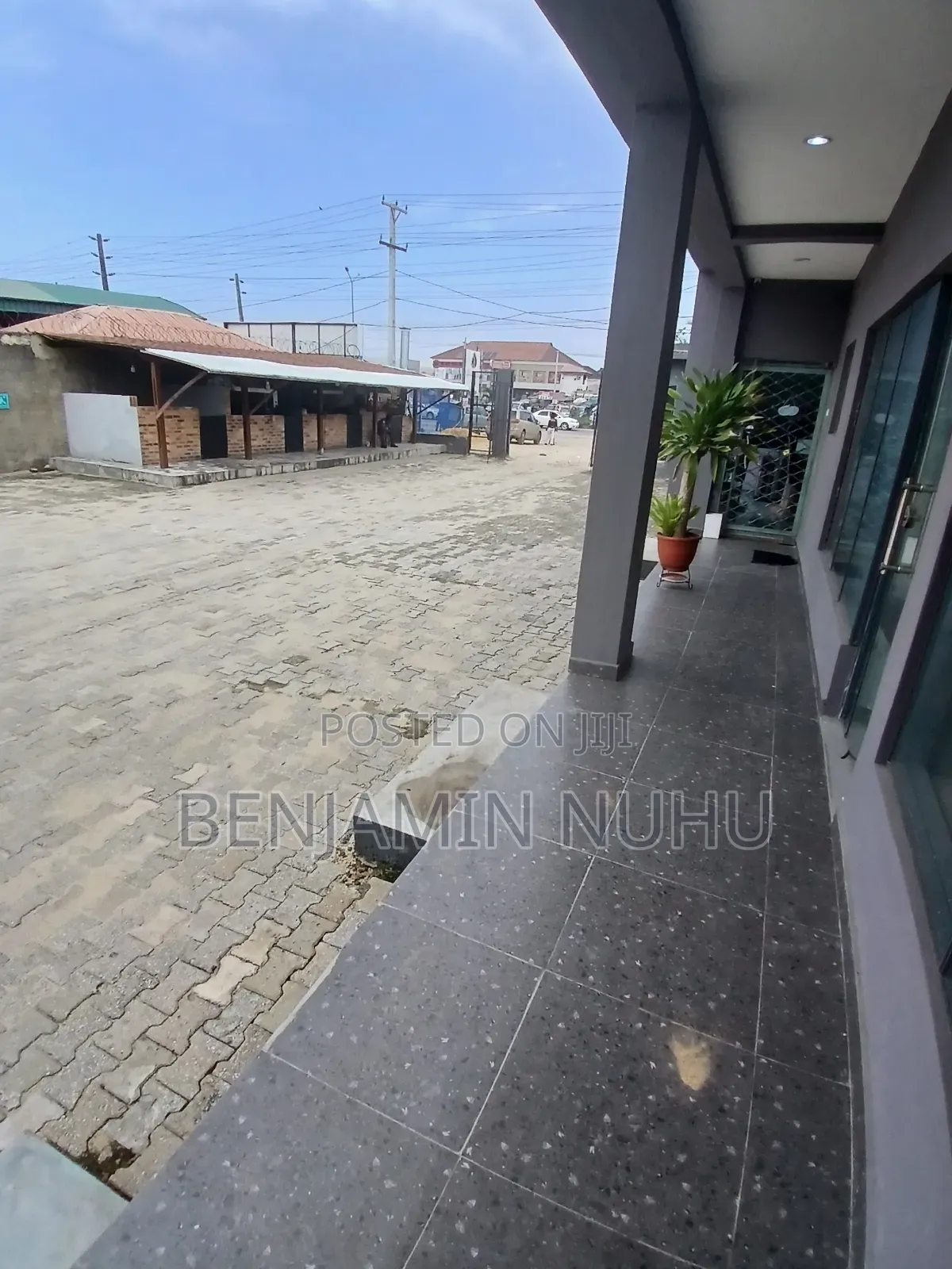 A Massive and Lovely Shop for Rent in Plaza Facing Express in Ajah