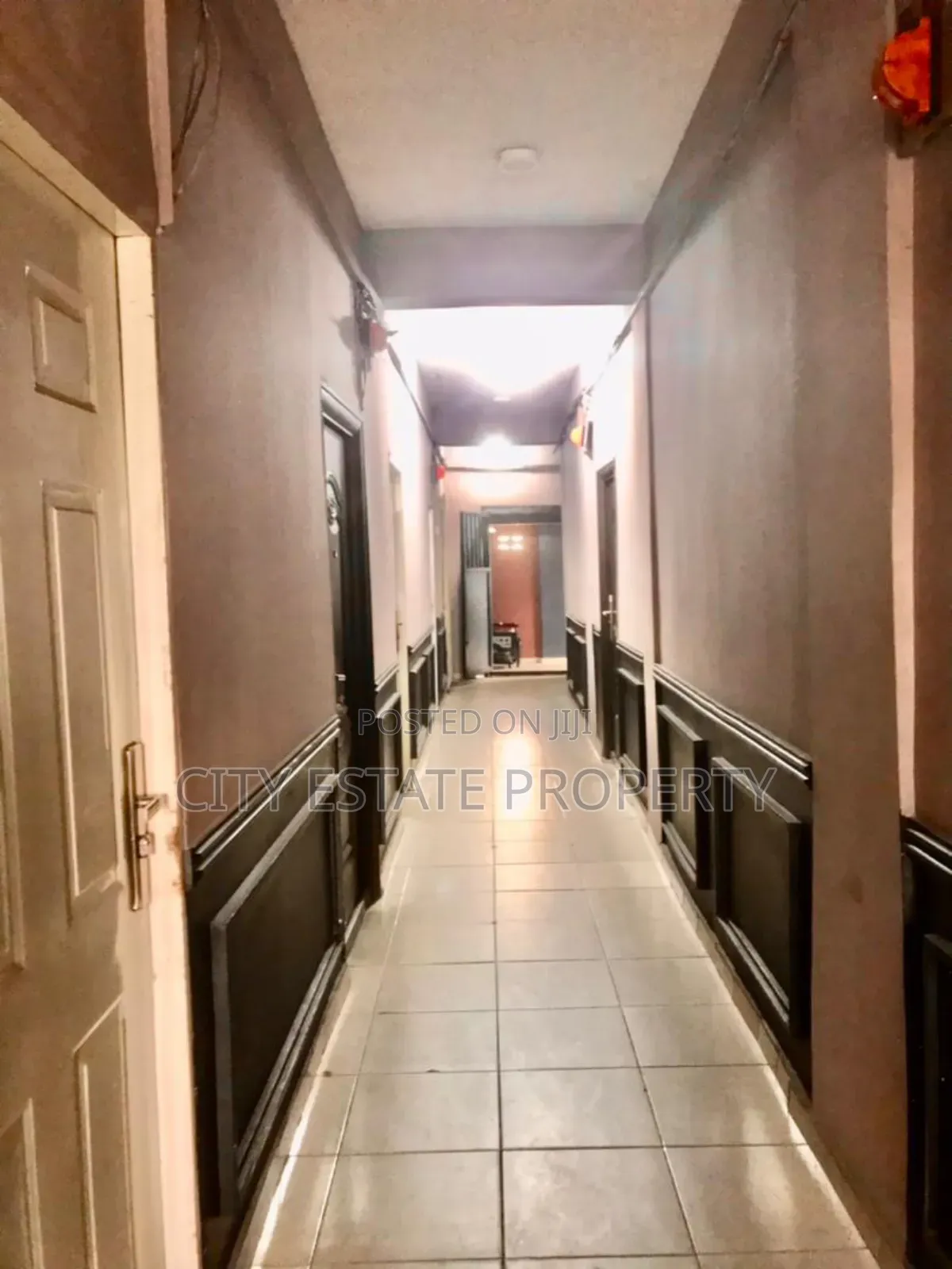 4 Floors Office Complex / Plaza or Sale at Major Aba Rd Ph in Port-Harcourt