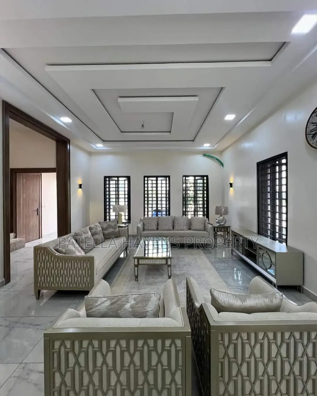 4bdrm Duplex in Karmo for sale in Karmo