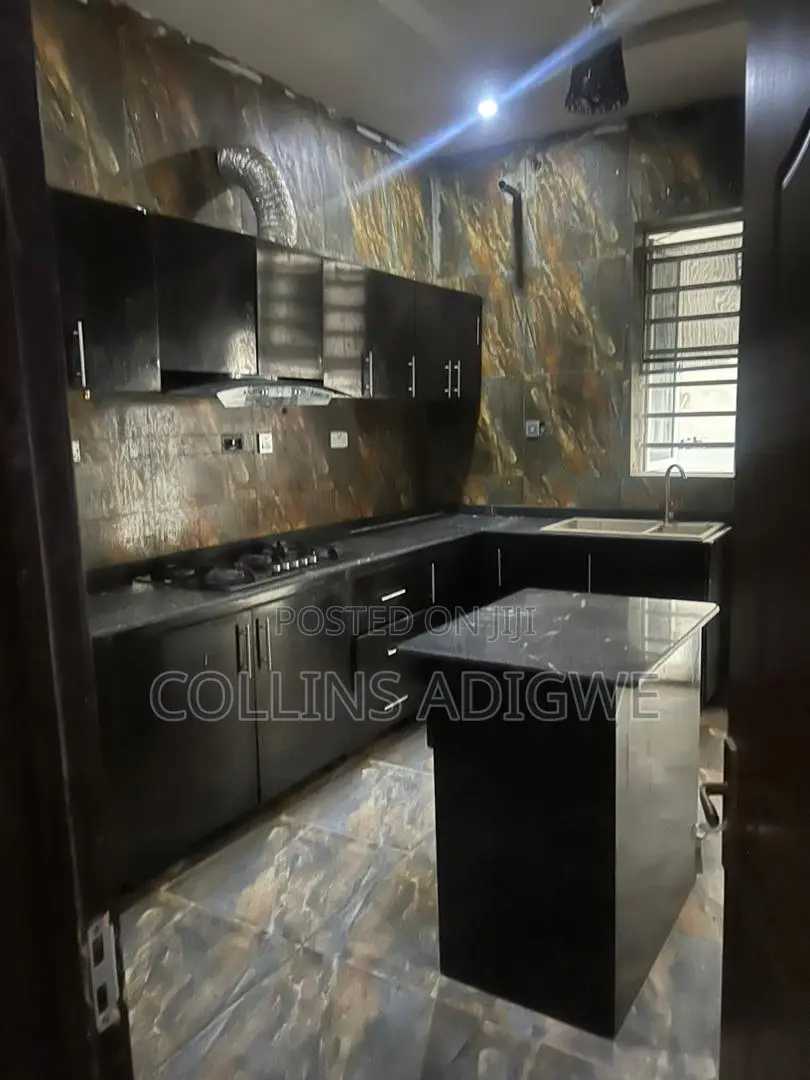 4bdrm Duplex in Lekki Palm City, Ado / Ajah for sale in Ado / Ajah