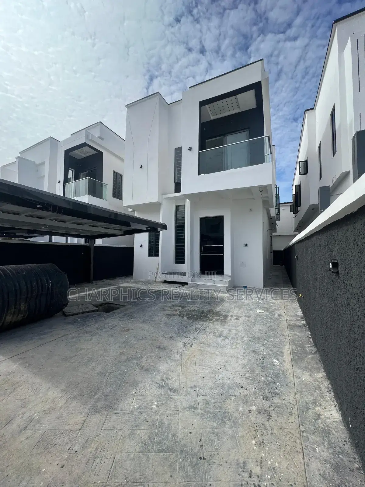 5bdrm Duplex in Ajah for sale in Ajah