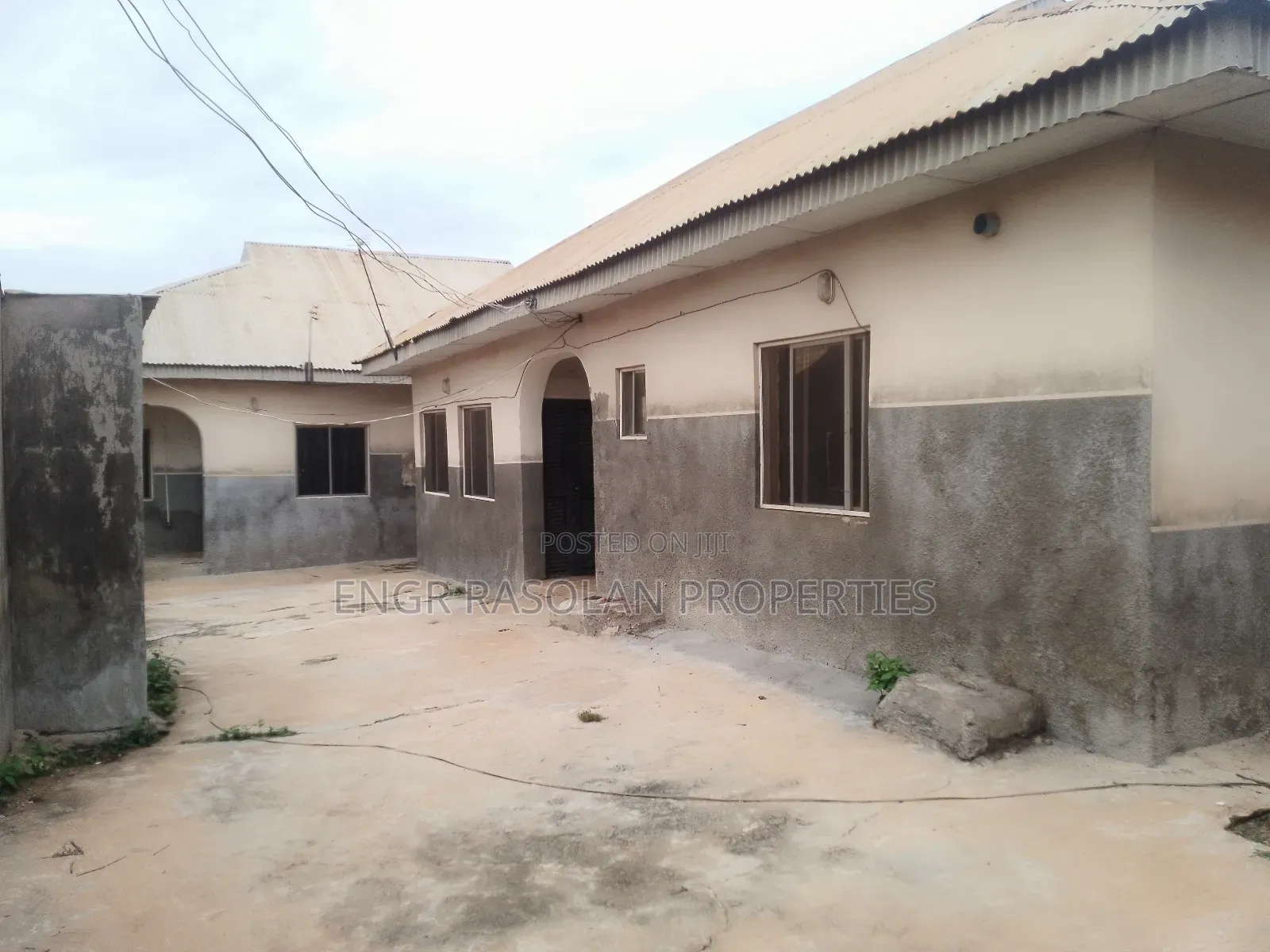 Furnished 2bdrm Block of Flats in Oke Ogun, Ilorin South for sale in Ilorin South
