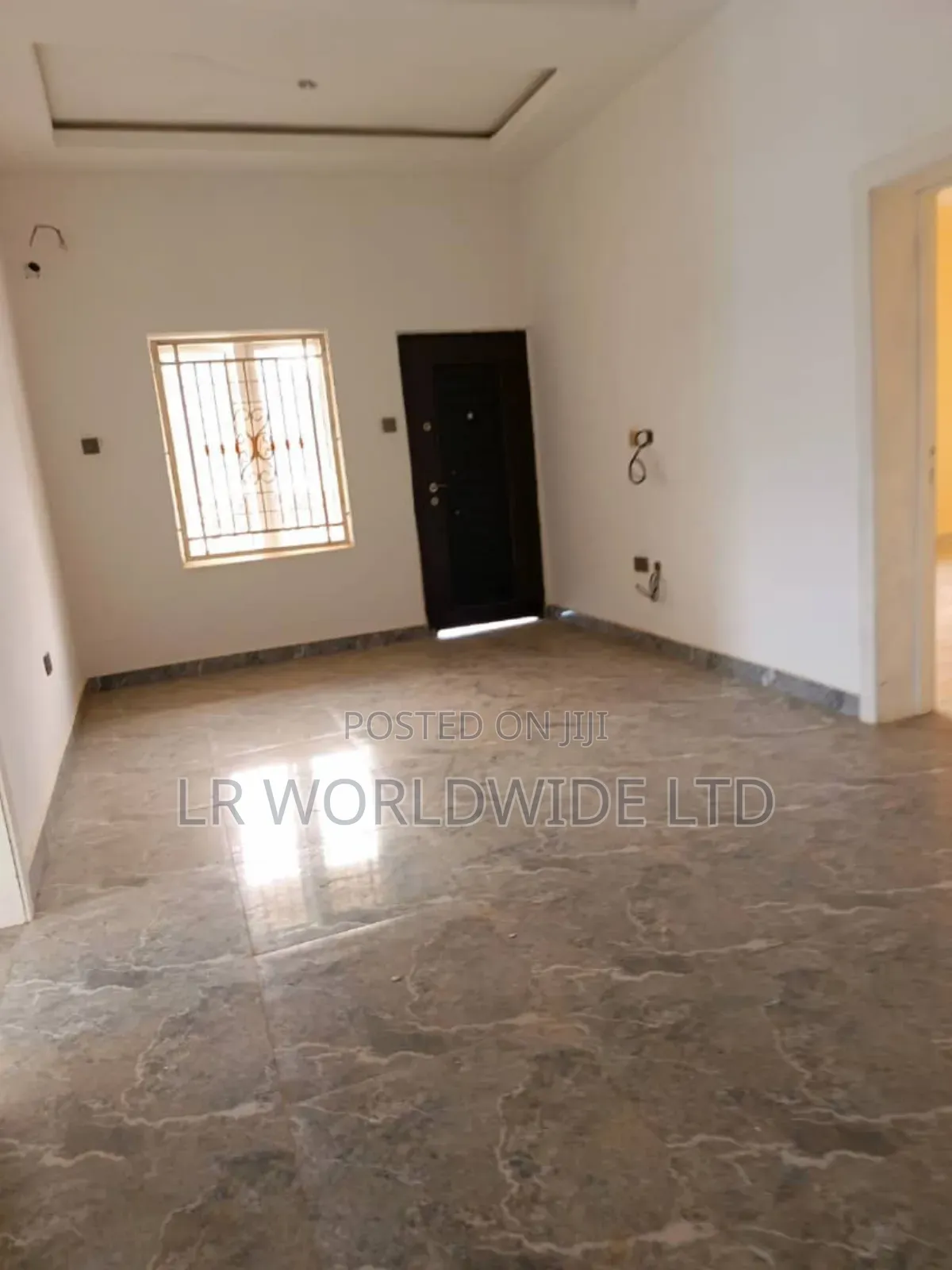 4bdrm Duplex in Lugbe District for sale in Lugbe District