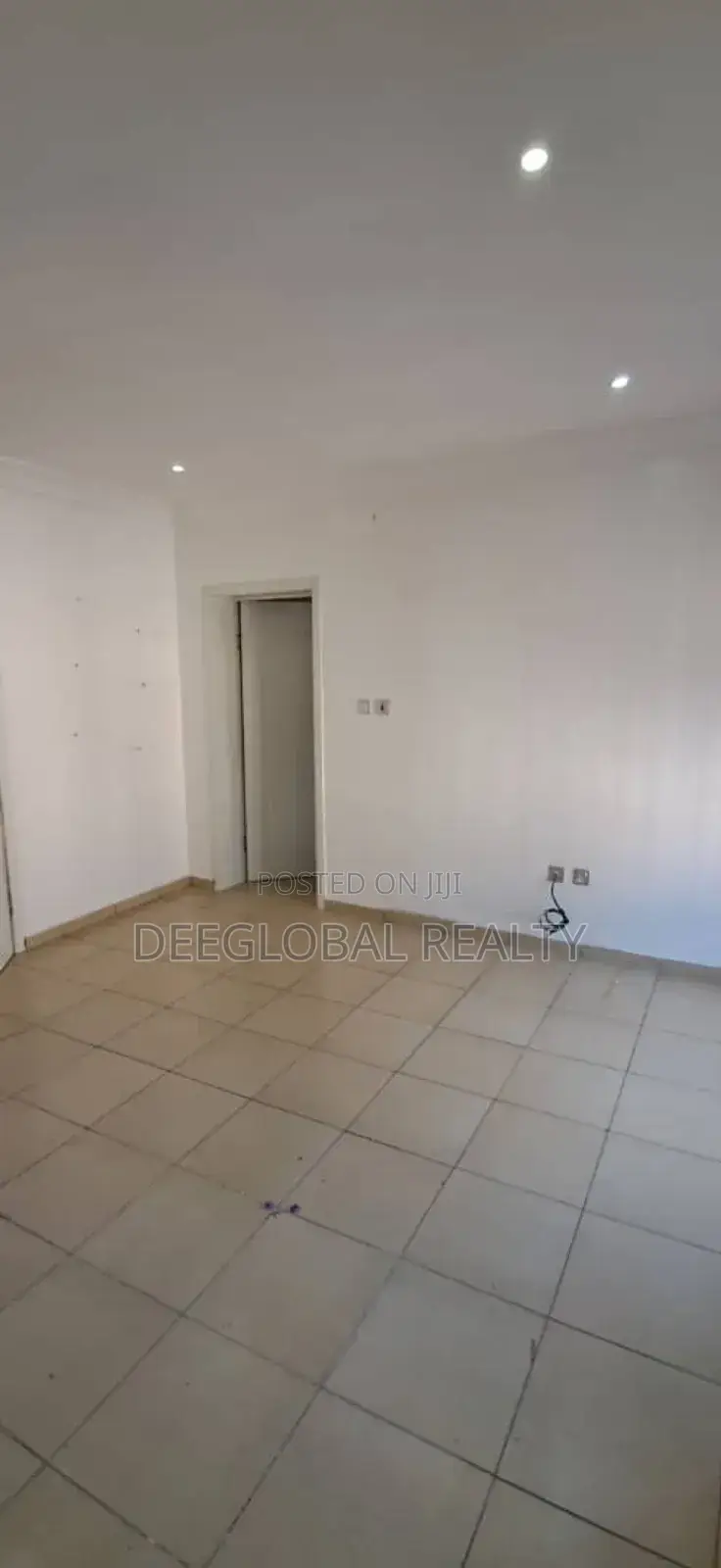 4bdrm Townhouse/Terrace in Abiola Court, Osapa for Sale in Osapa london