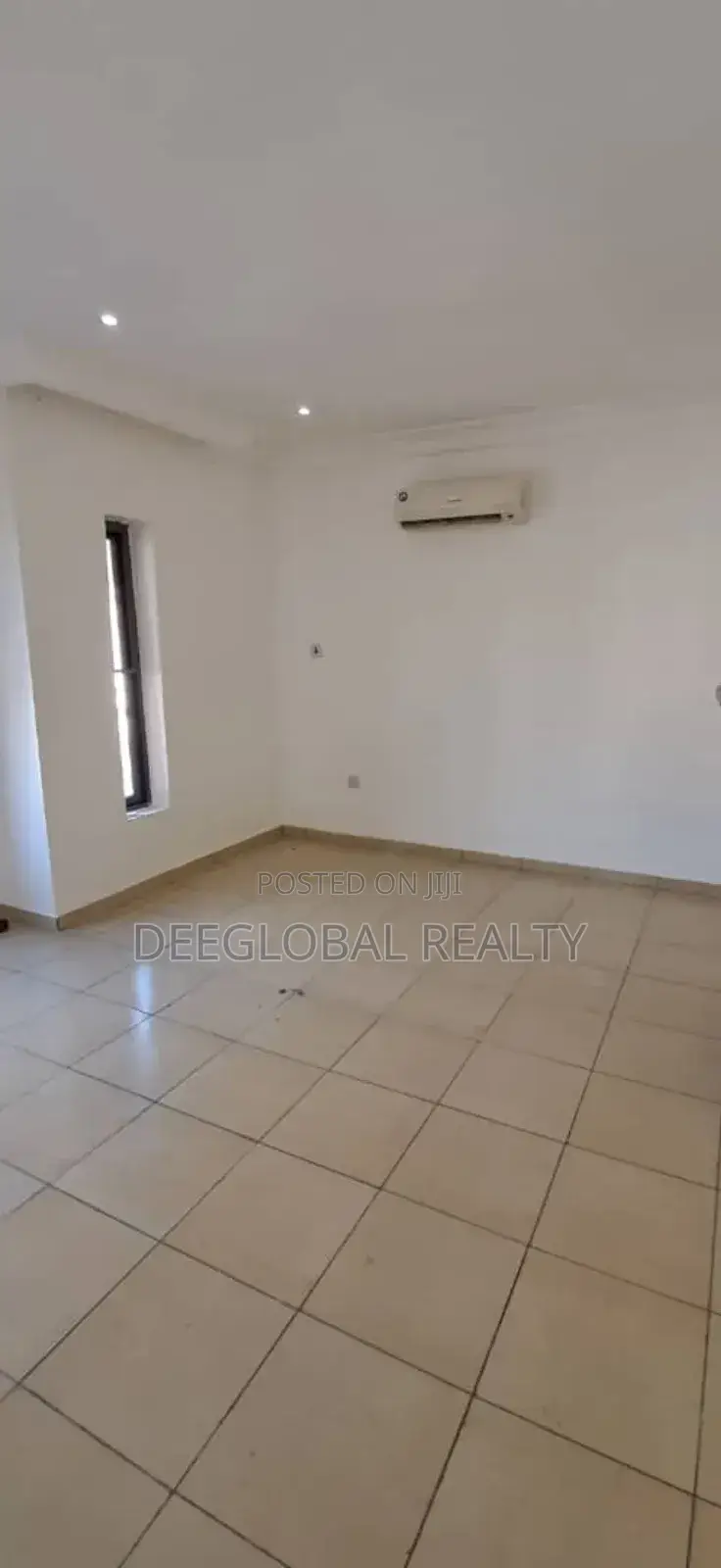 4bdrm Townhouse/Terrace in Abiola Court, Osapa for Sale in Osapa london