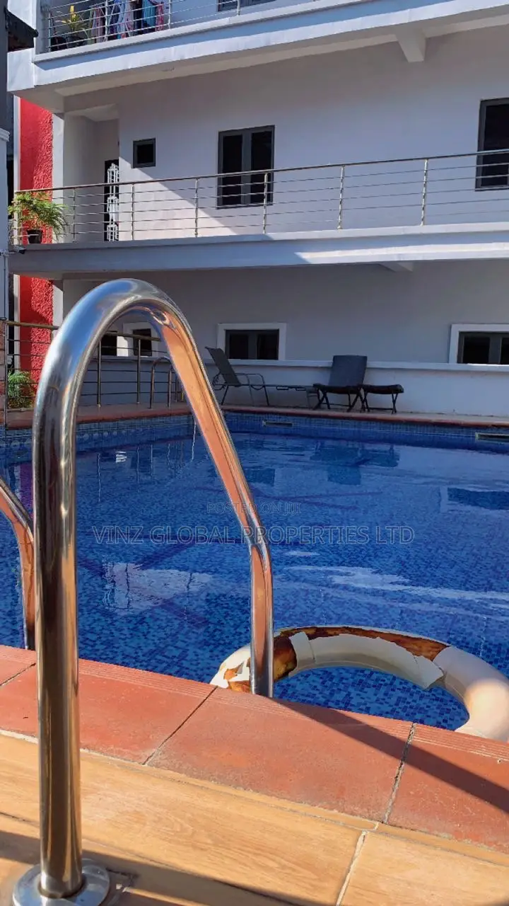 Newly Built 2 Bedroom Apartment With Swimming Pool in Lekki