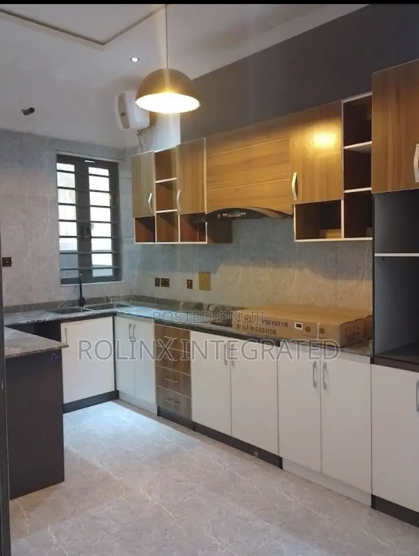 4bdrm Duplex in Jericho Gra, Ibadan for sale in Ibadan