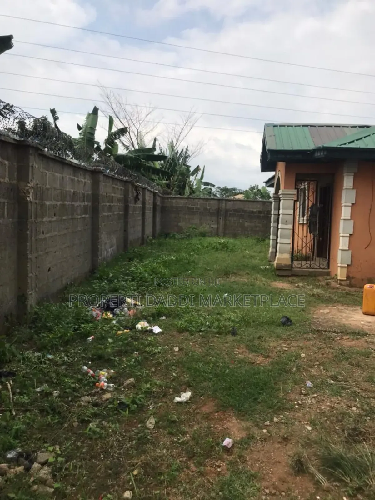 5bdrm Block of Flats in Ayobo for sale in Ayobo
