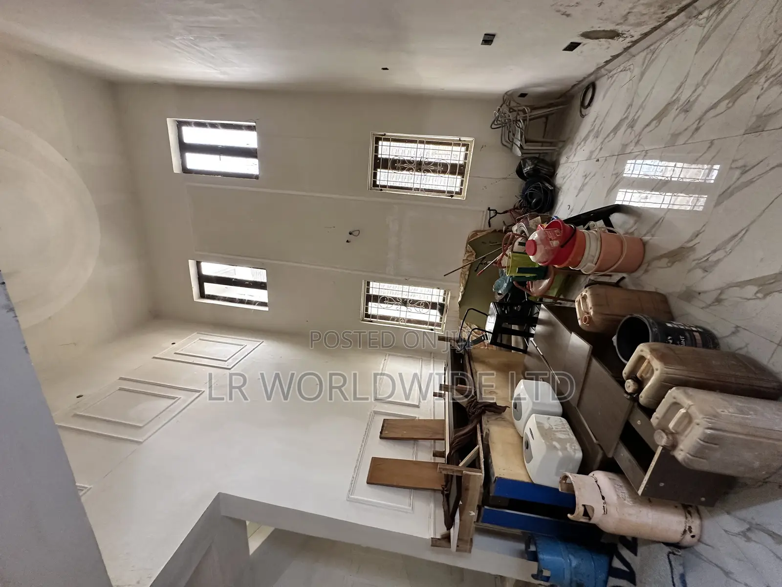4bdrm Duplex in Lugbe District for sale in Lugbe District
