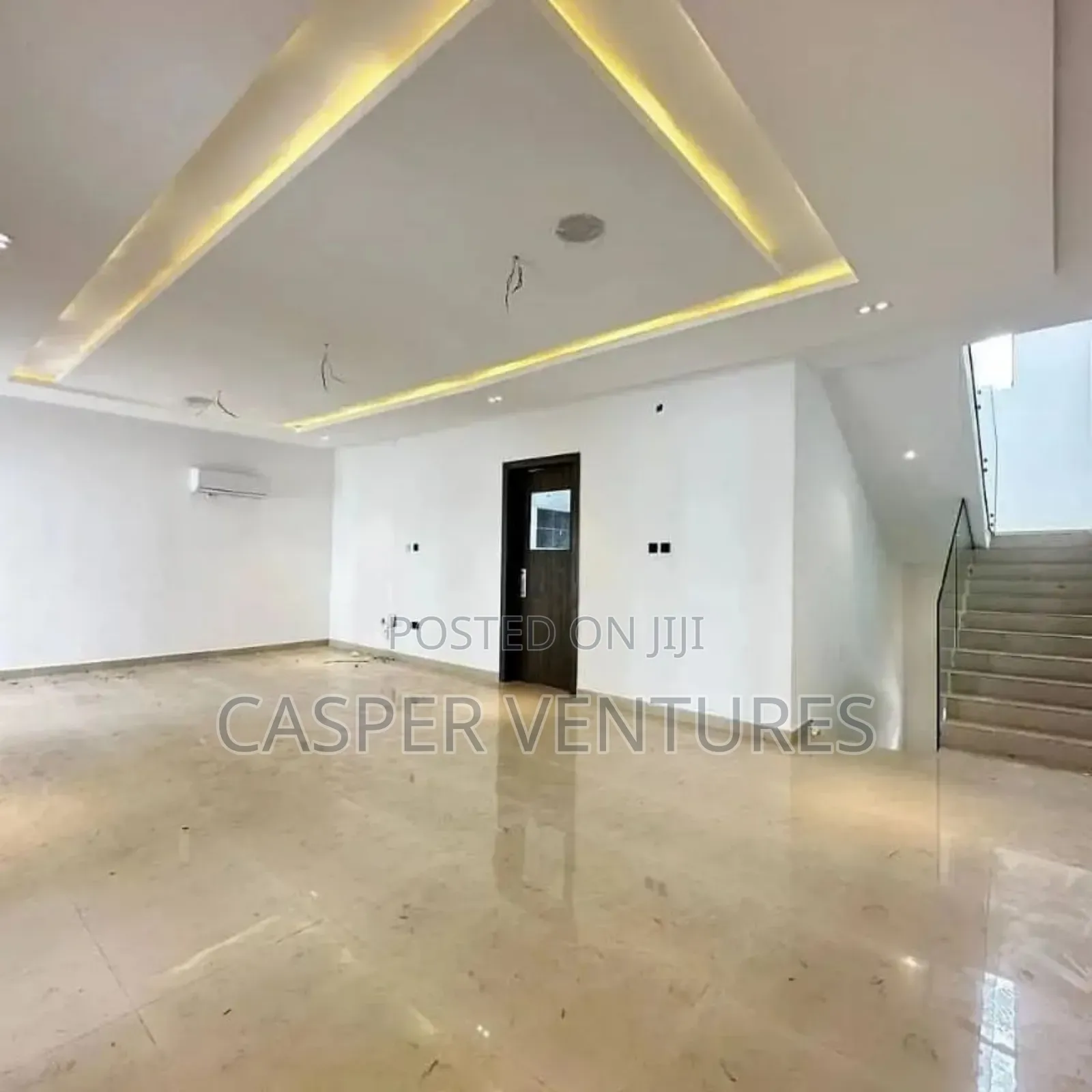 4bdrm Townhouse/Terrace in Londer, Lekki Phase 1 for sale in Lekki Phase 1