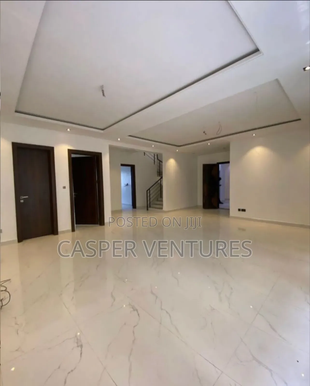 4bdrm Townhouse/Terrace in Londer, Lekki Phase 1 for sale in Lekki Phase 1