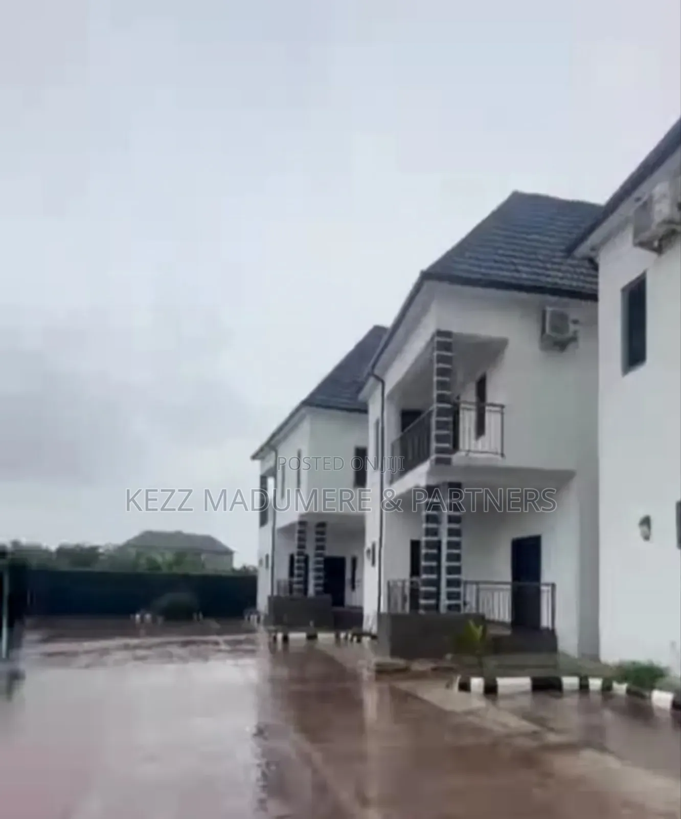 12bdrm Duplex in Port Harcourt , for sale in Port-Harcourt