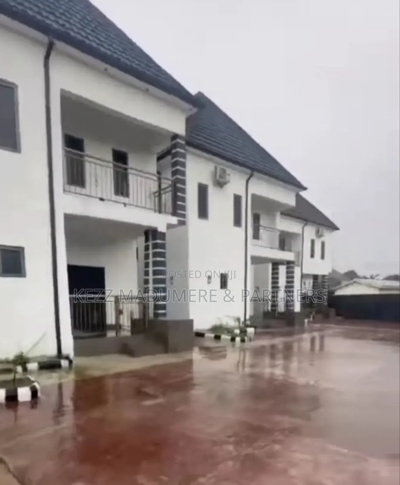 12bdrm Duplex in Port Harcourt , for sale in Port-Harcourt