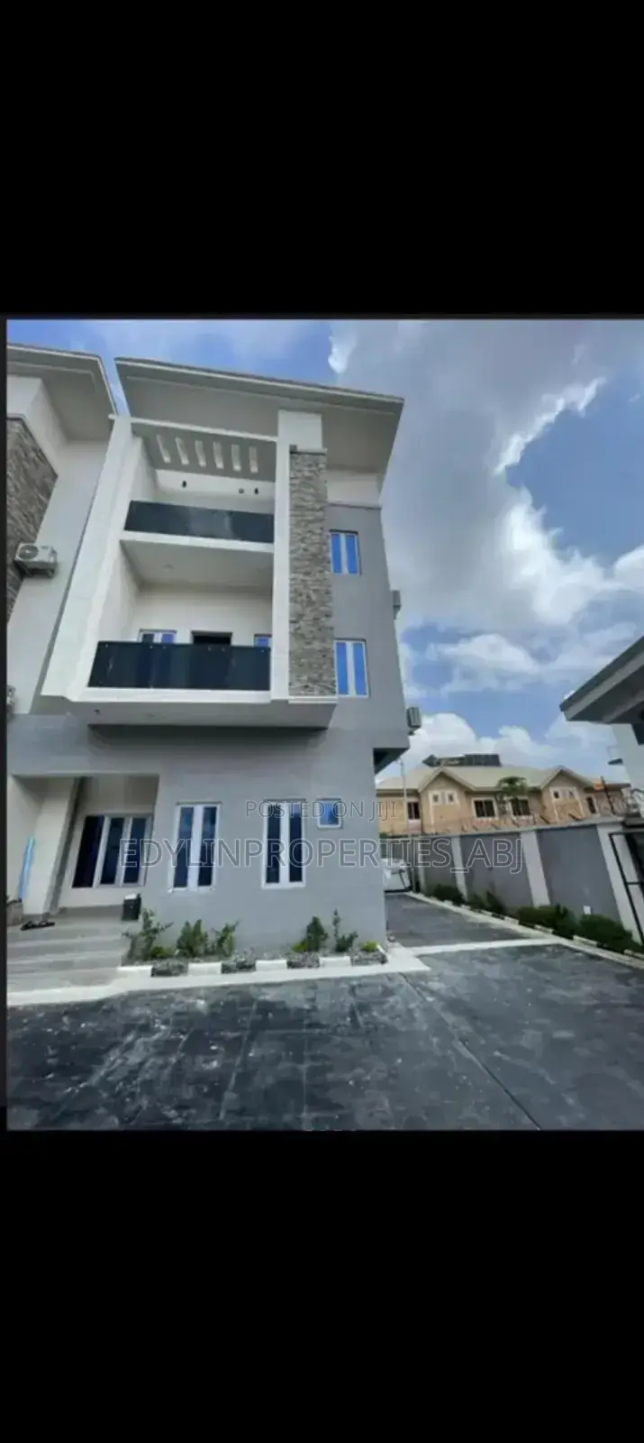 4bdrm Duplex in Utako for sale in Utako