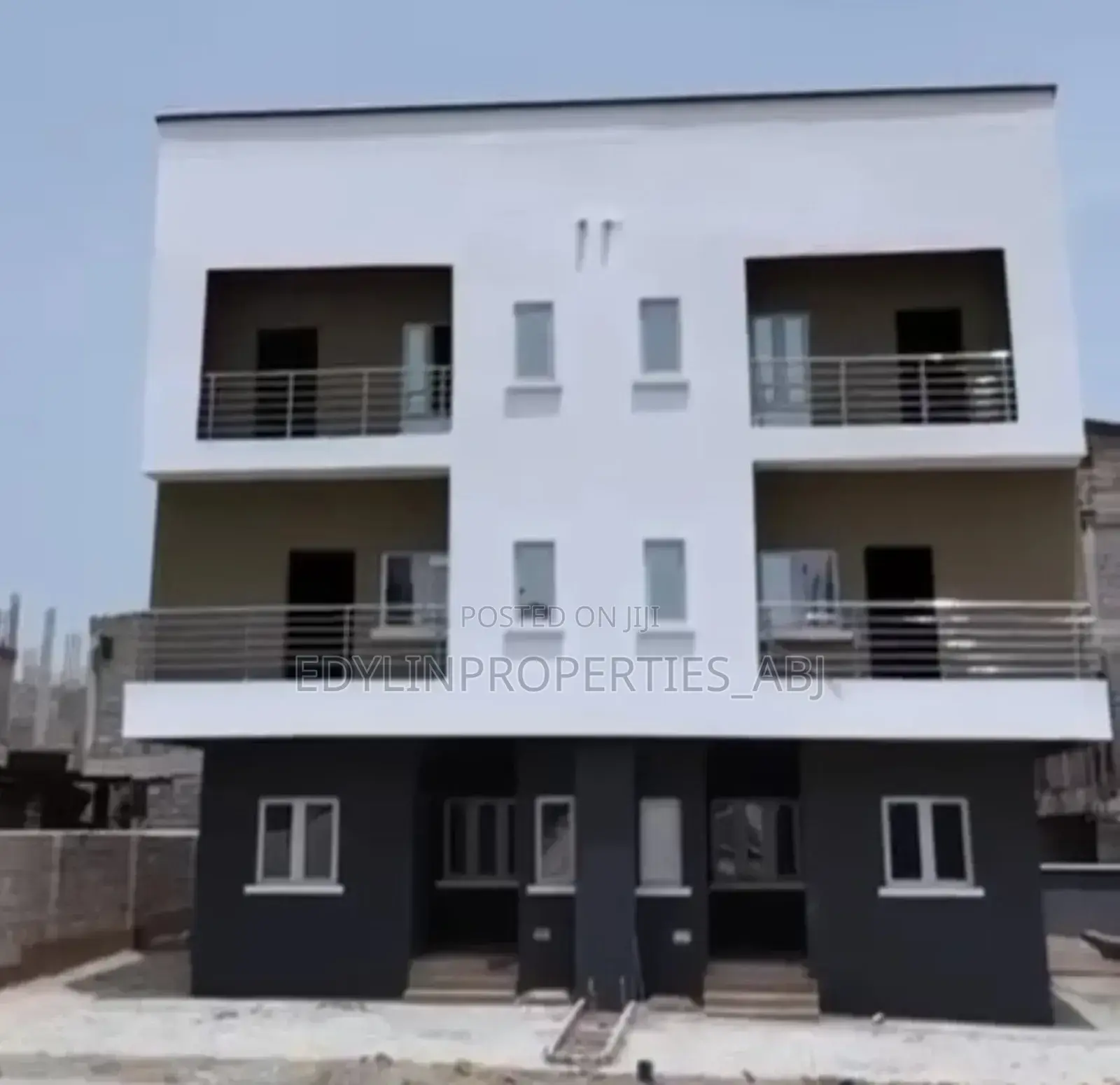 5bdrm Duplex in Katampe (Main) for sale in Katampe (Main)