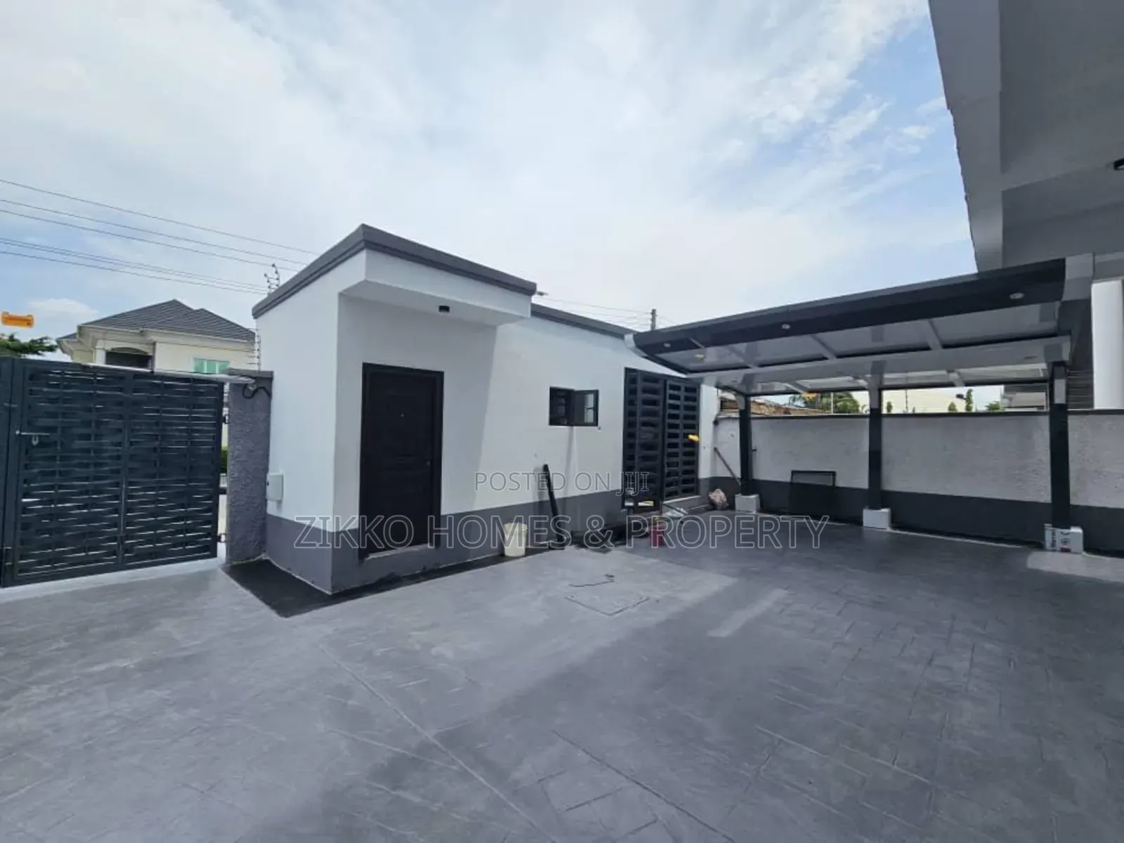 Furnished 5bdrm Duplex in Lekki for sale in Lekki Phase 1