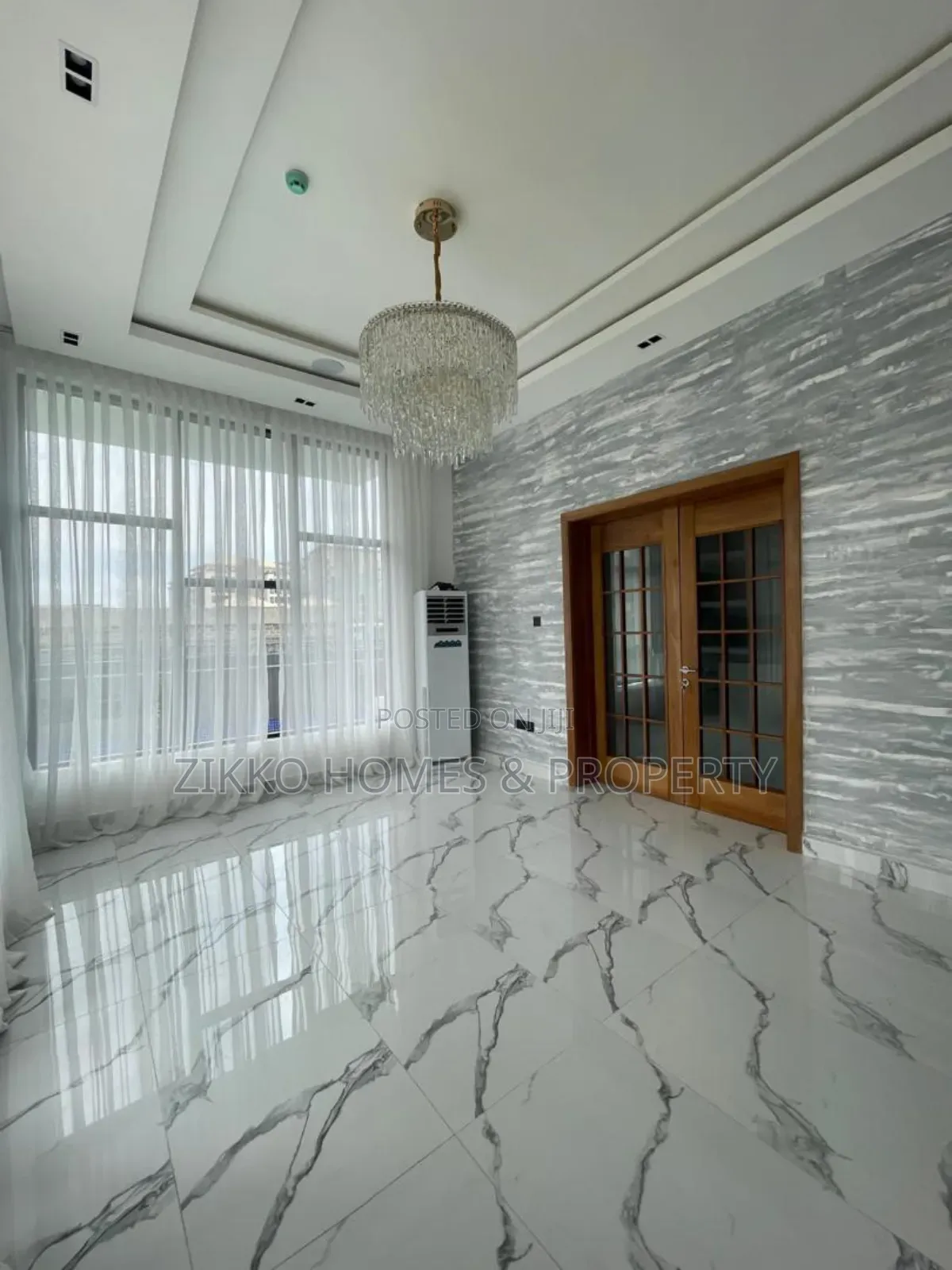 Furnished 5bdrm Duplex in Ikate, Lekki Phase 1 for sale in Lekki Phase 1