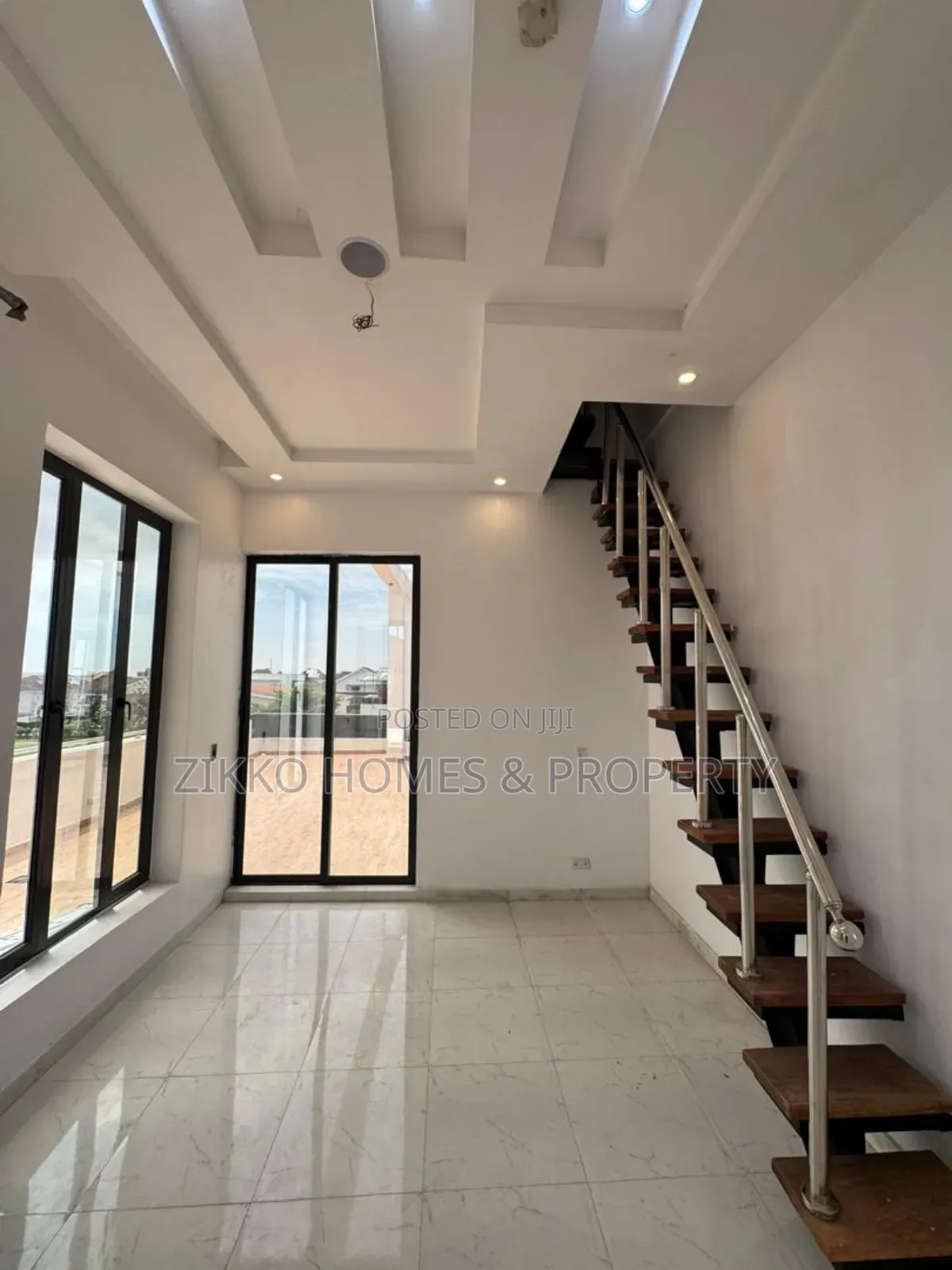 Furnished 5bdrm Duplex in Osapa London, Lekki Phase 1 for sale in Lekki Phase 1