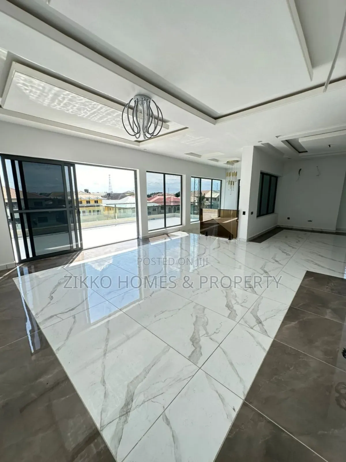 Furnished 5bdrm Duplex in Lekki for sale in Lekki Phase 1