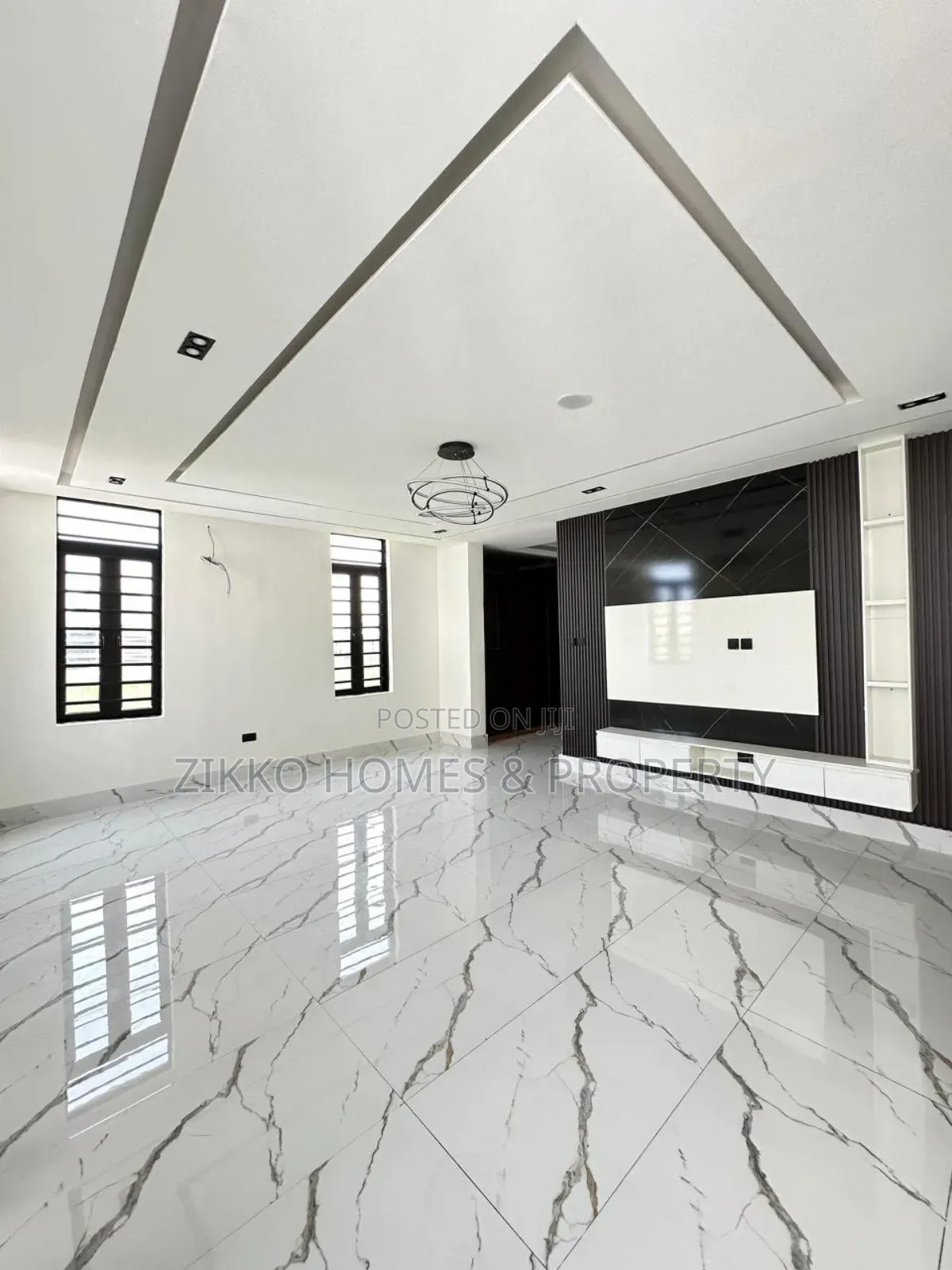 Furnished 5bdrm Duplex in Lekki for sale in Lekki Phase 1