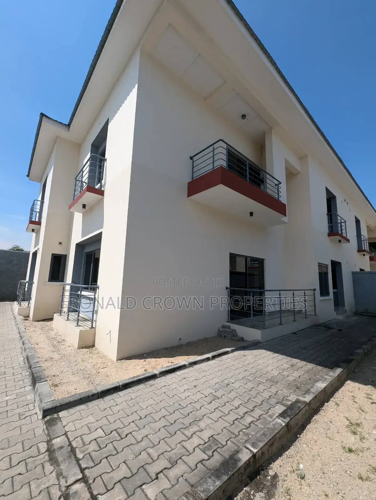 Sharp 4 Units of 5 Bedroom Terrace Duplexes in Lekki Phase 1