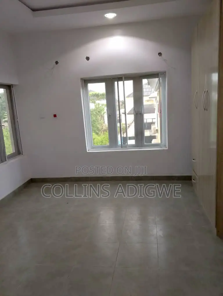1bdrm Apartment in Abraham Adesanya for sale in Abraham Adesanya Estate