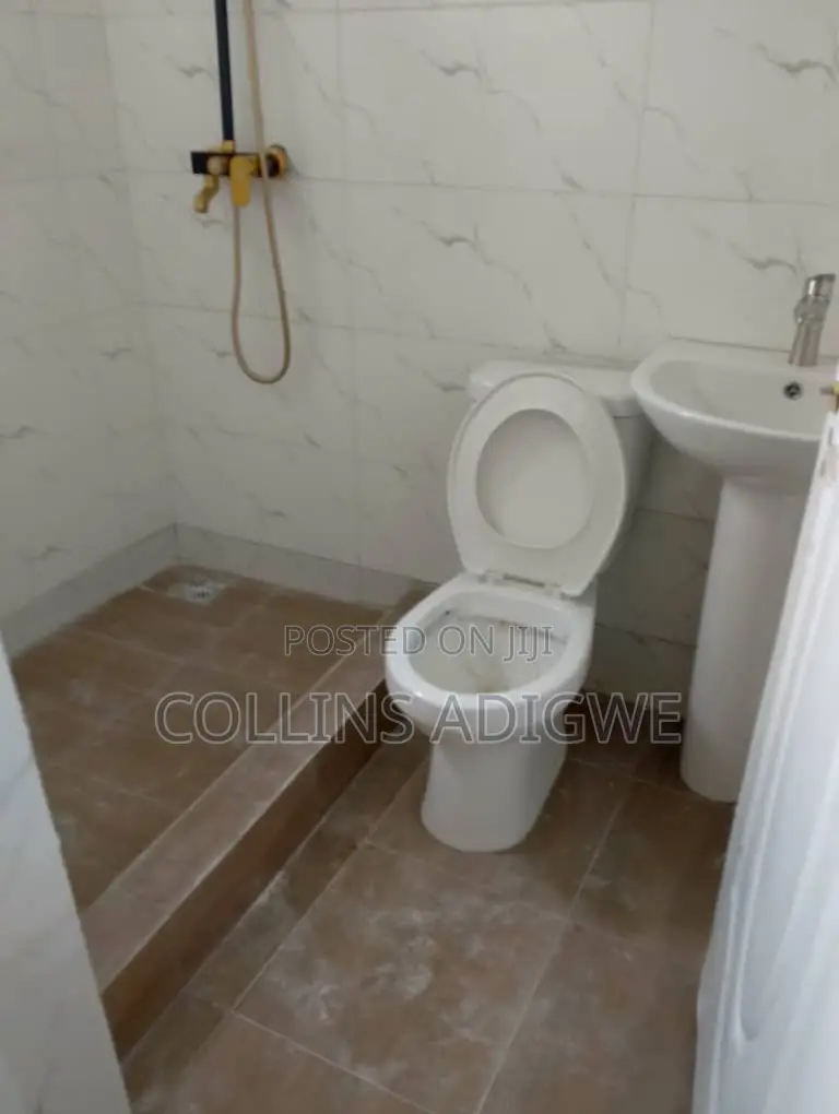 2bdrm Apartment in Blenco Sangotedo for sale in Sangotedo
