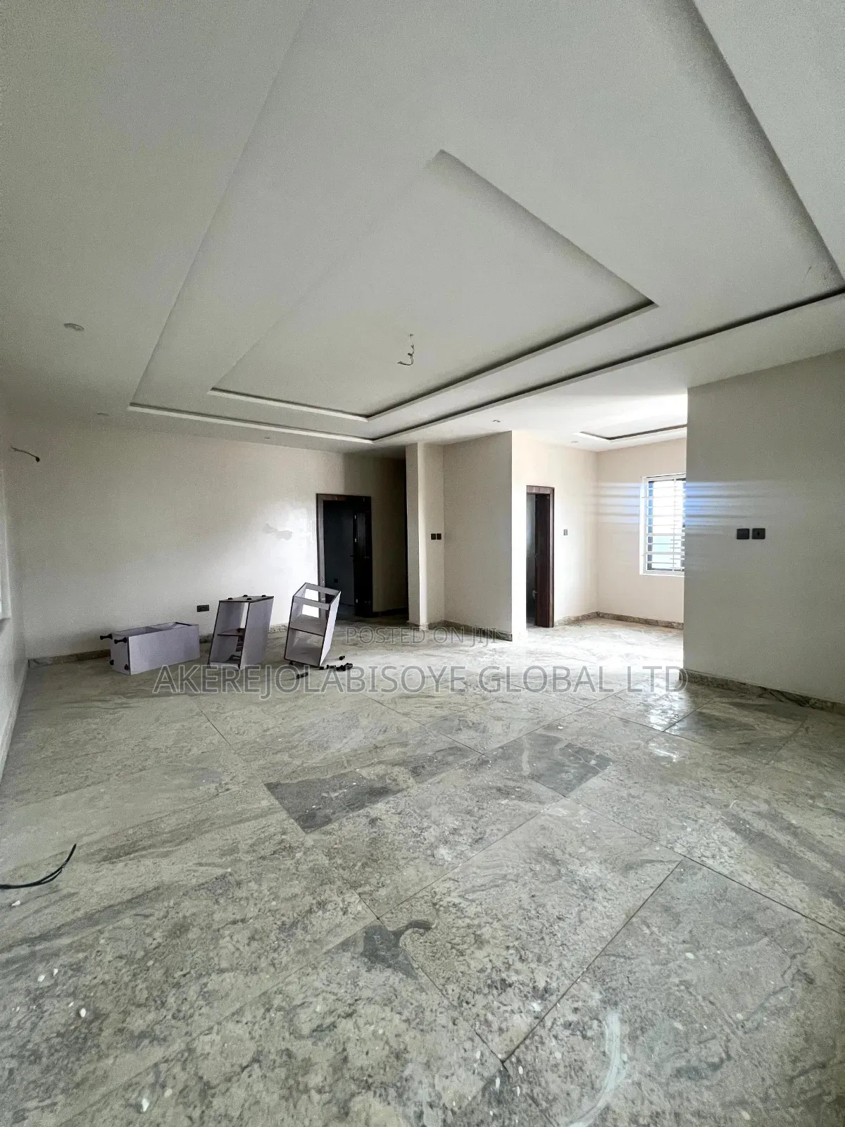 5bdrm Duplex in Close To Stella, Life Camp for sale in Life Camp
