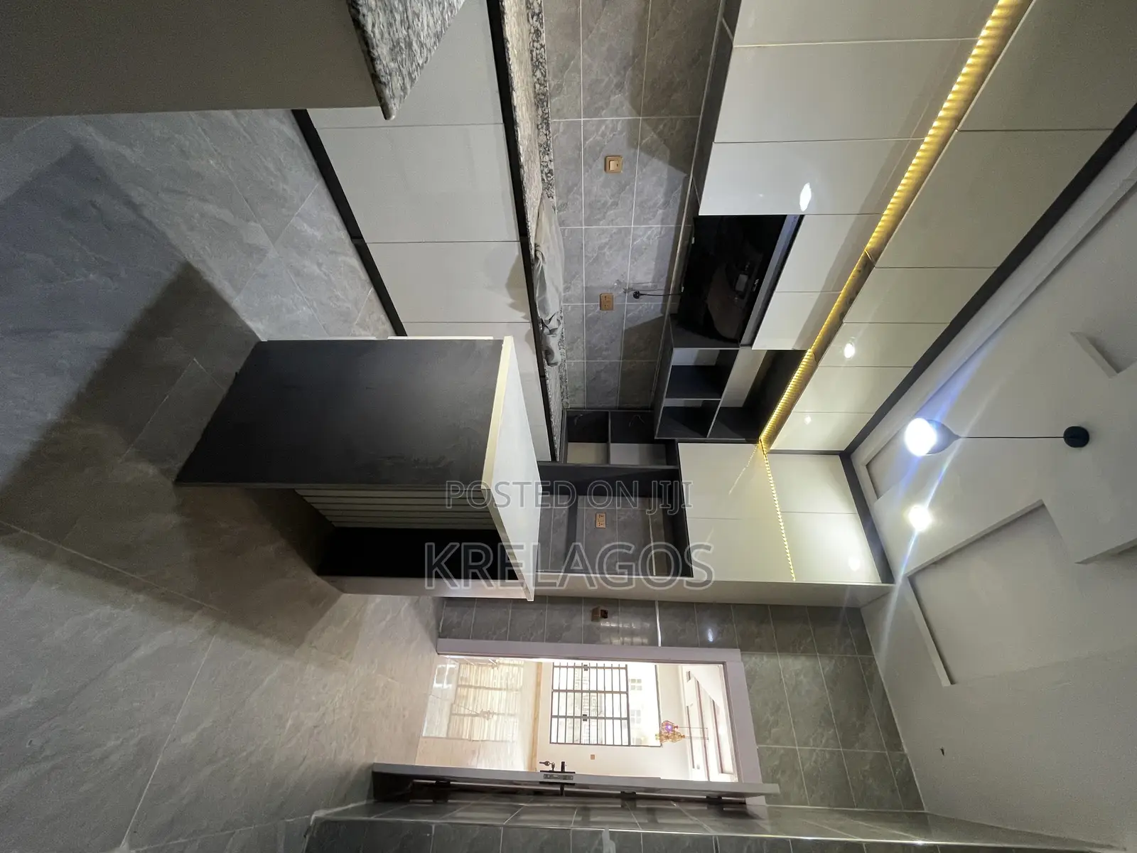 4bdrm Duplex in Ikota for sale in Ikota