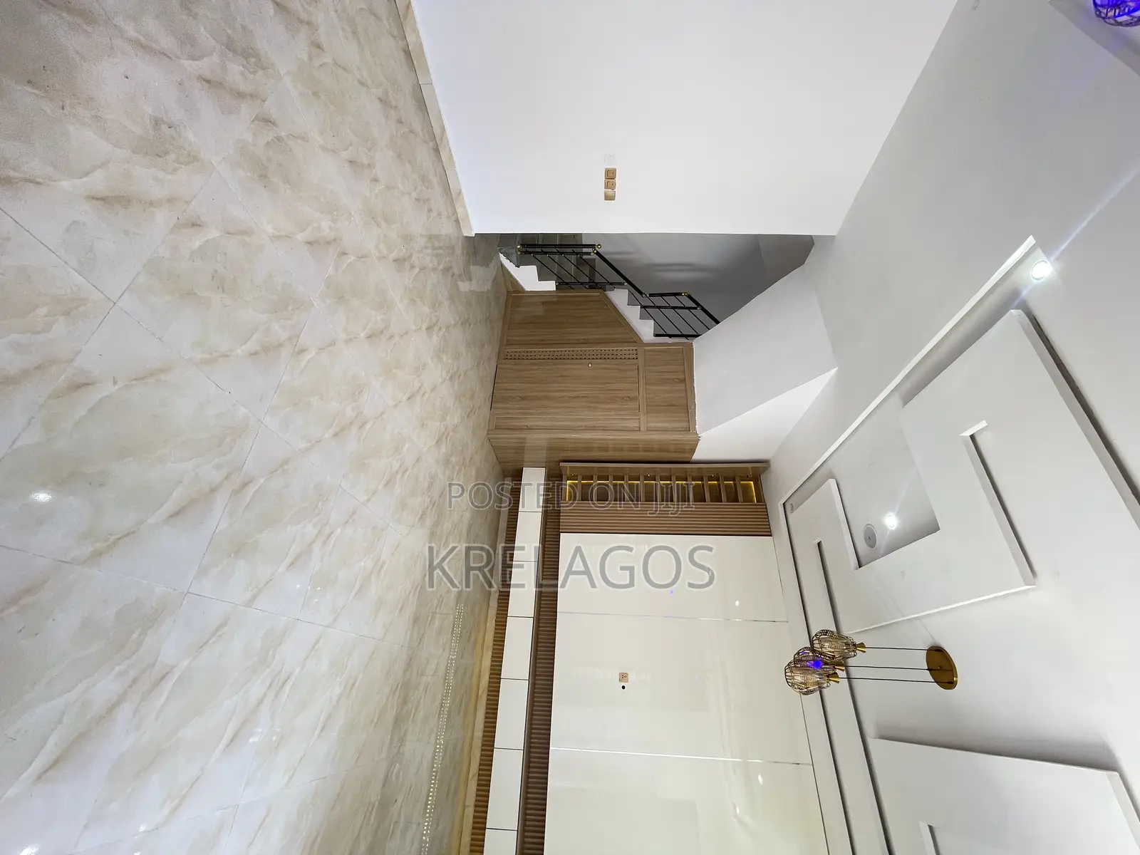 4bdrm Duplex in Ikota for sale in Ikota