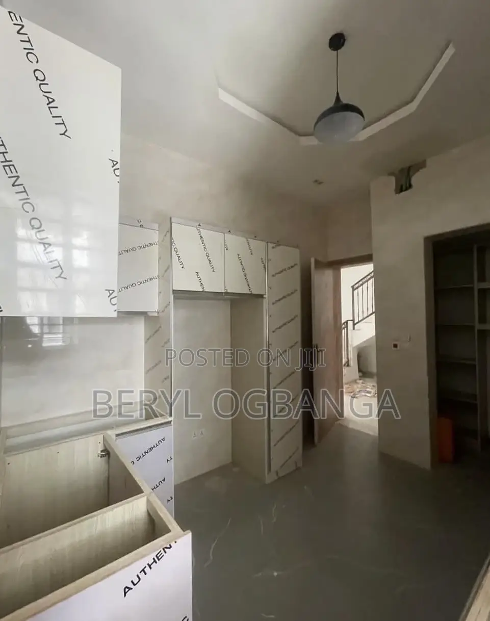 4bdrm Duplex in Lagos Island / Lagos Island for rent in Lagos Island / Lagos Island