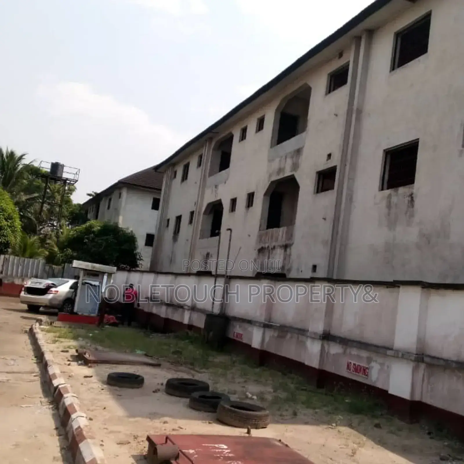 3bdrm Block of Flats in Delta State Warri for sale in Warri