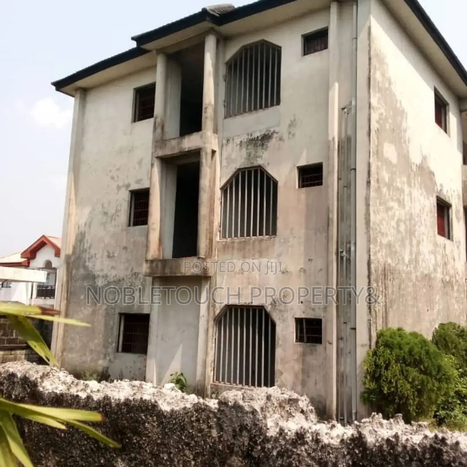 3bdrm Block of Flats in Delta State Warri for sale in Warri