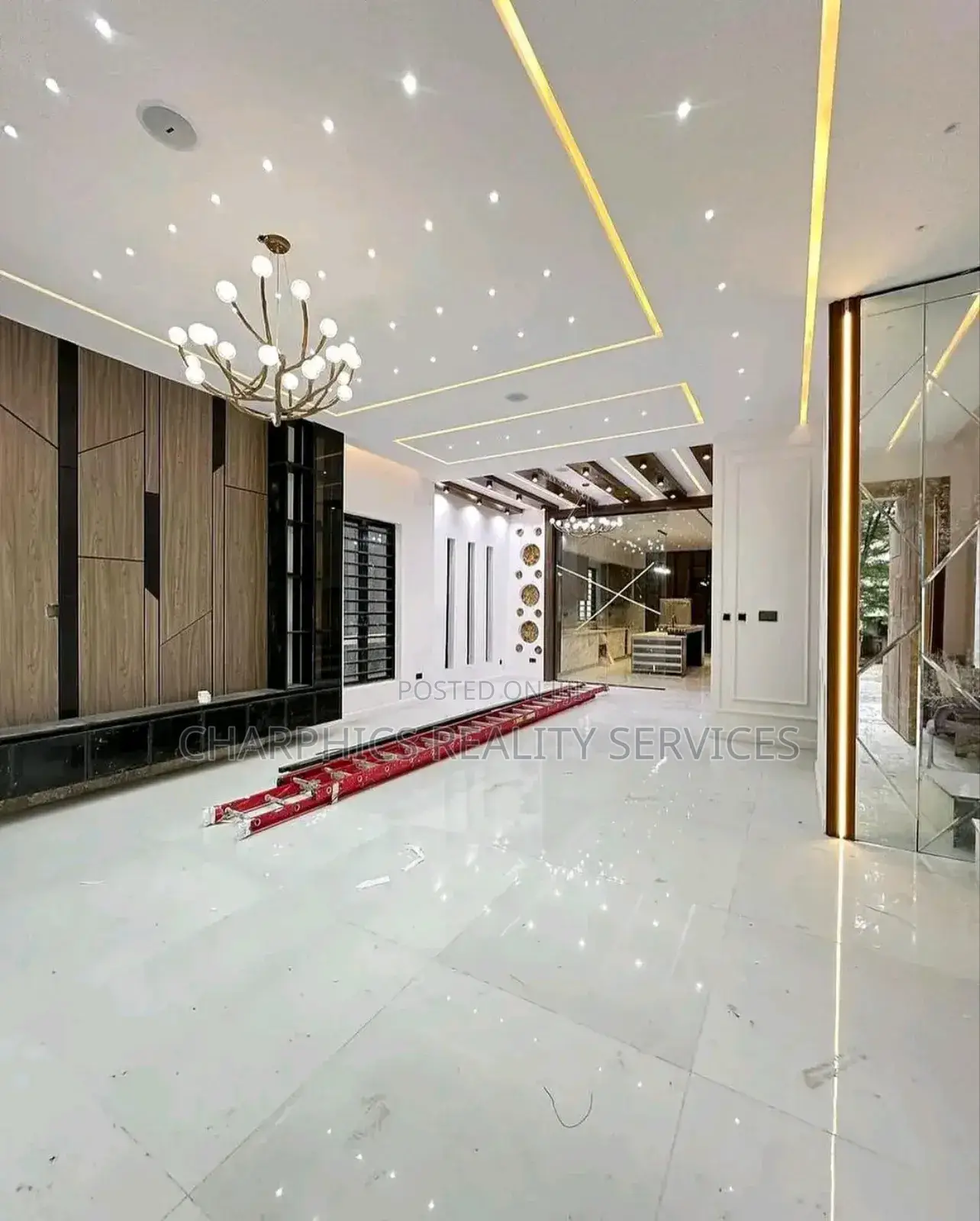 5bdrm Duplex in Ikota for sale in Ikota