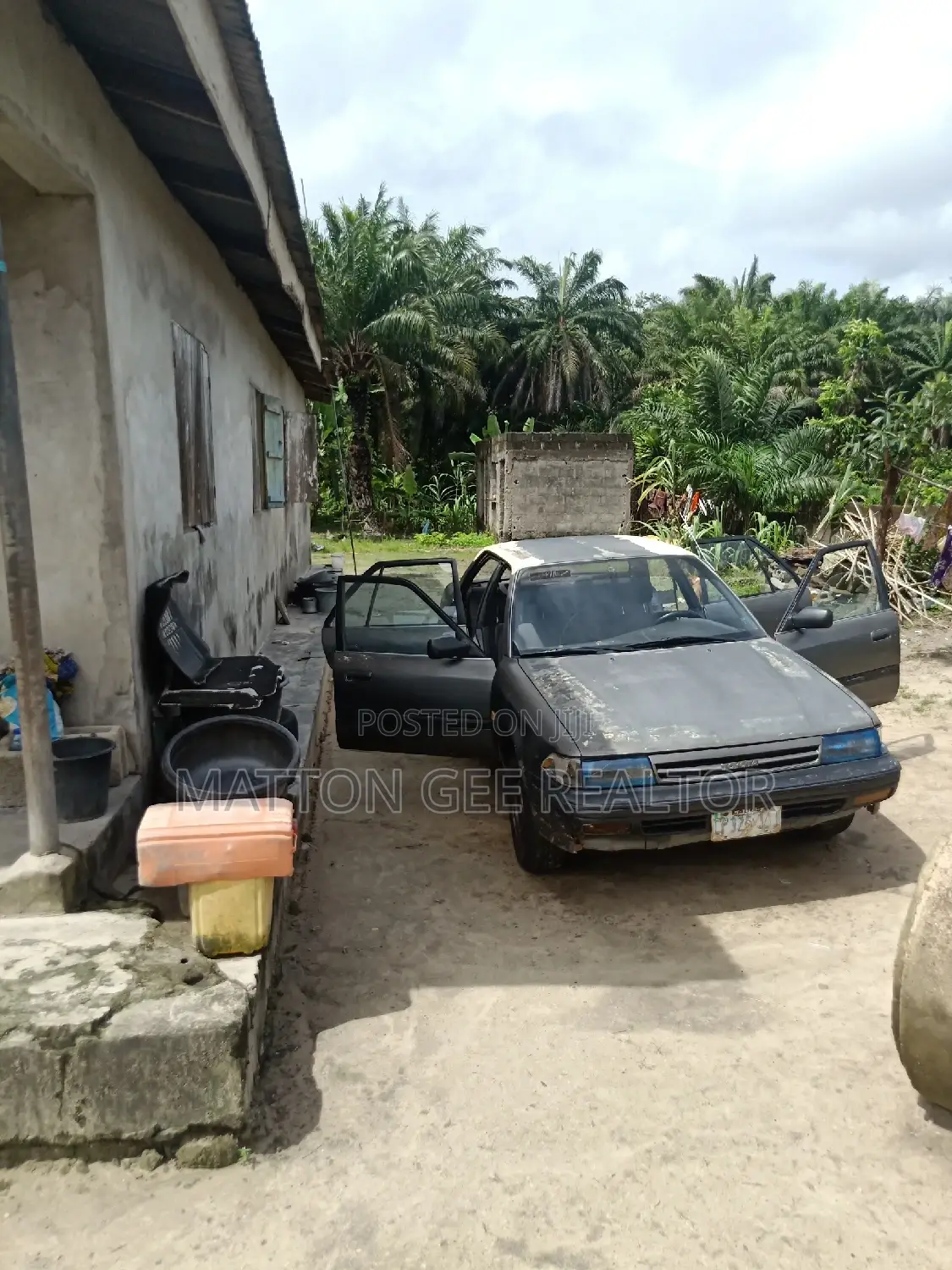 8bdrm Room & Parlour in Tako 3, Ajarah, Badagry / Badagry for sale in Badagry / Badagry