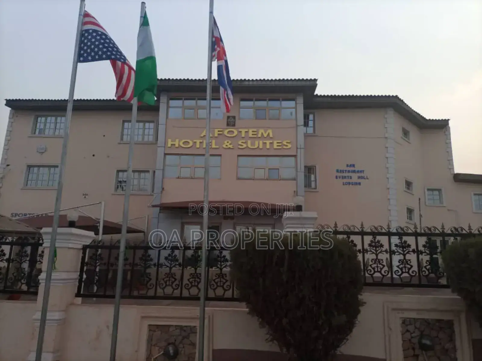 American Standard Hotel Luxury Suites 4 Sale in Ibadan in Alakia