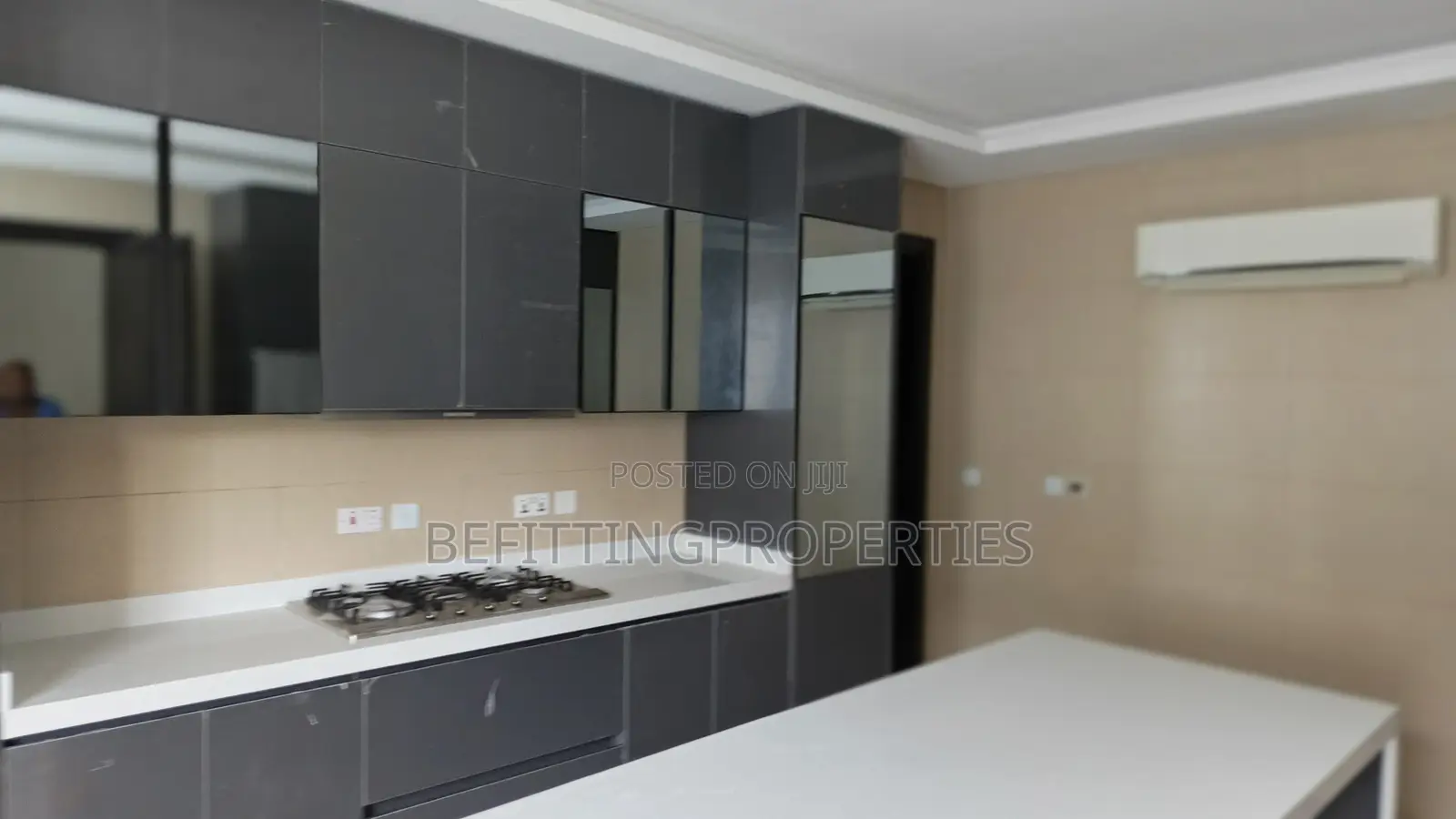 3bdrm Block of Flats in Banana Island for rent in Banana Island