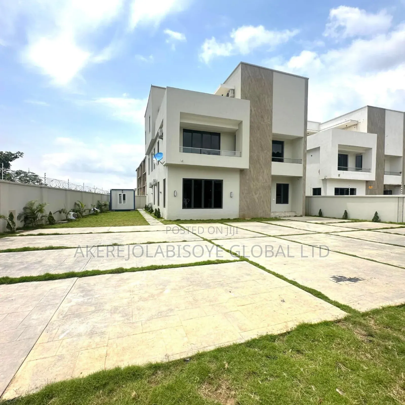 5bdrm Duplex in Katampe Extension for sale in Katampe Extension