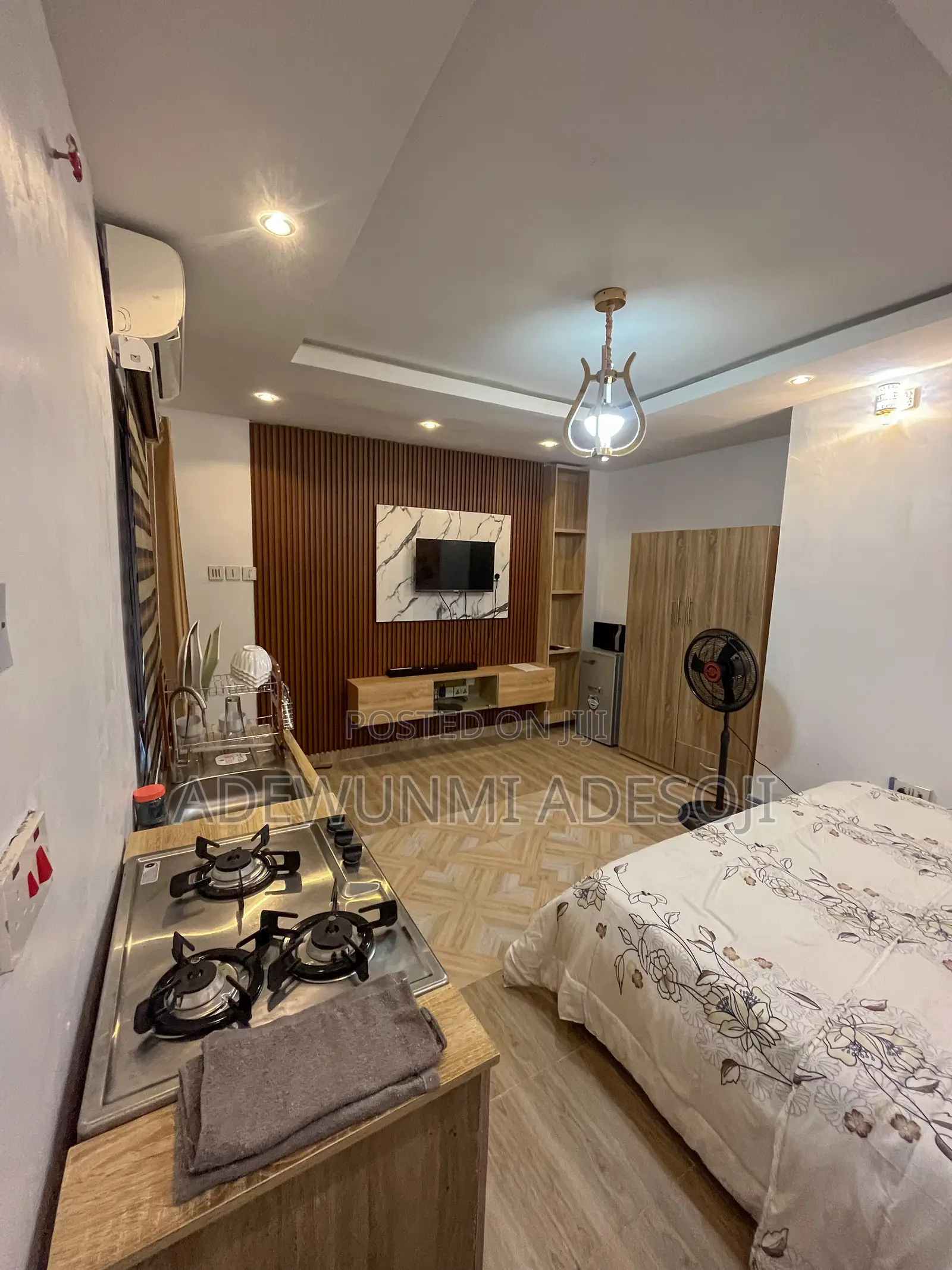 Comfy Studio in Oko-Oba