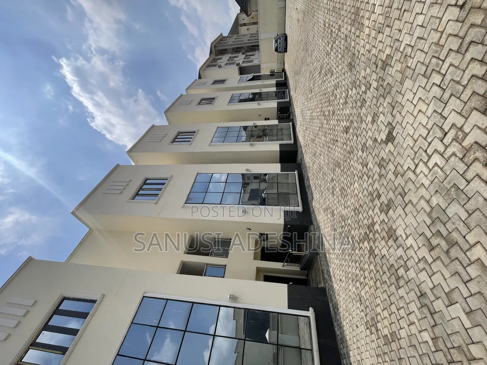 4bdrm Duplex in Wuye Abuja Nigerian for sale in Wuye