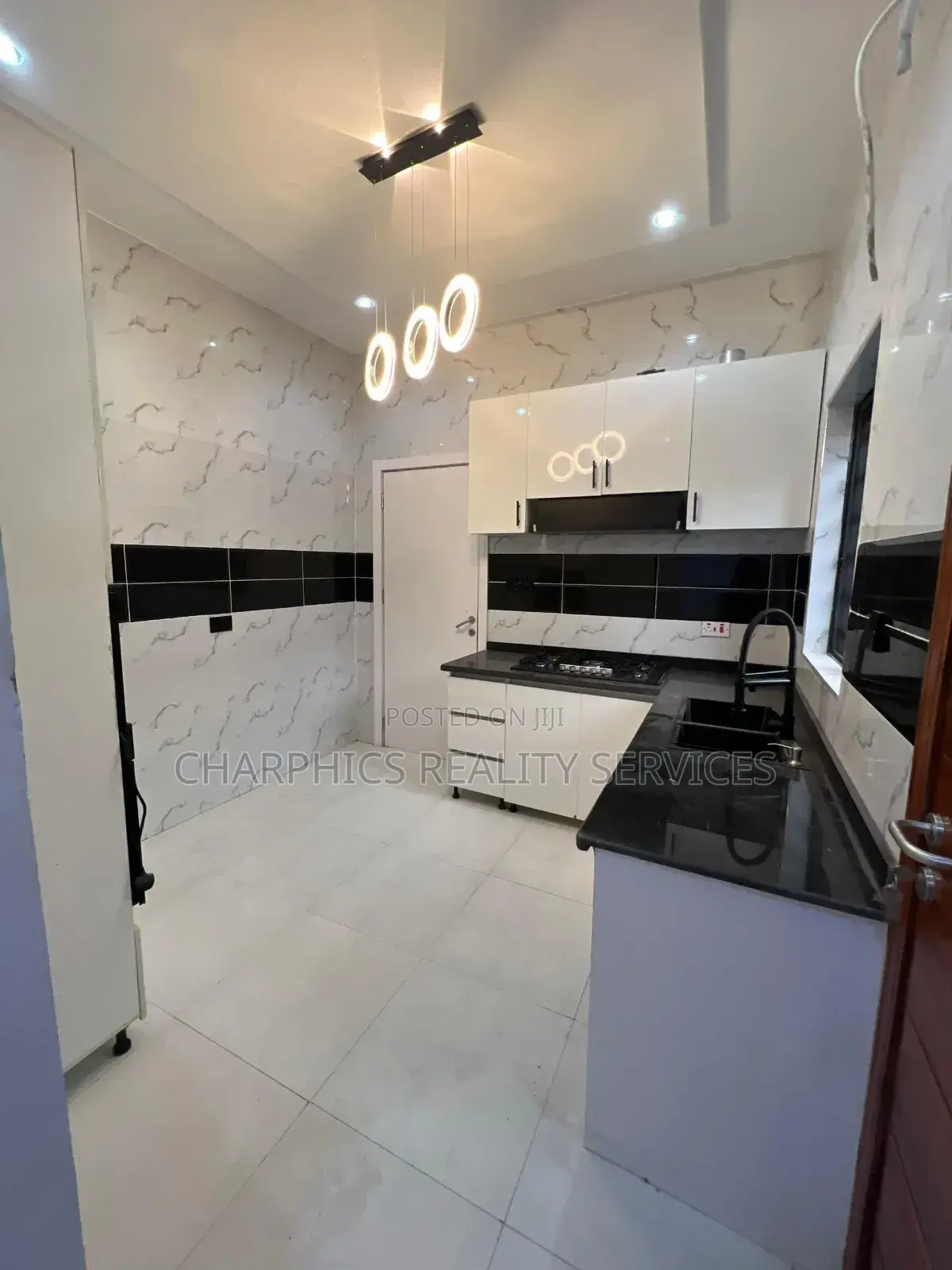 4bdrm Duplex in Lekki for sale in Lekki