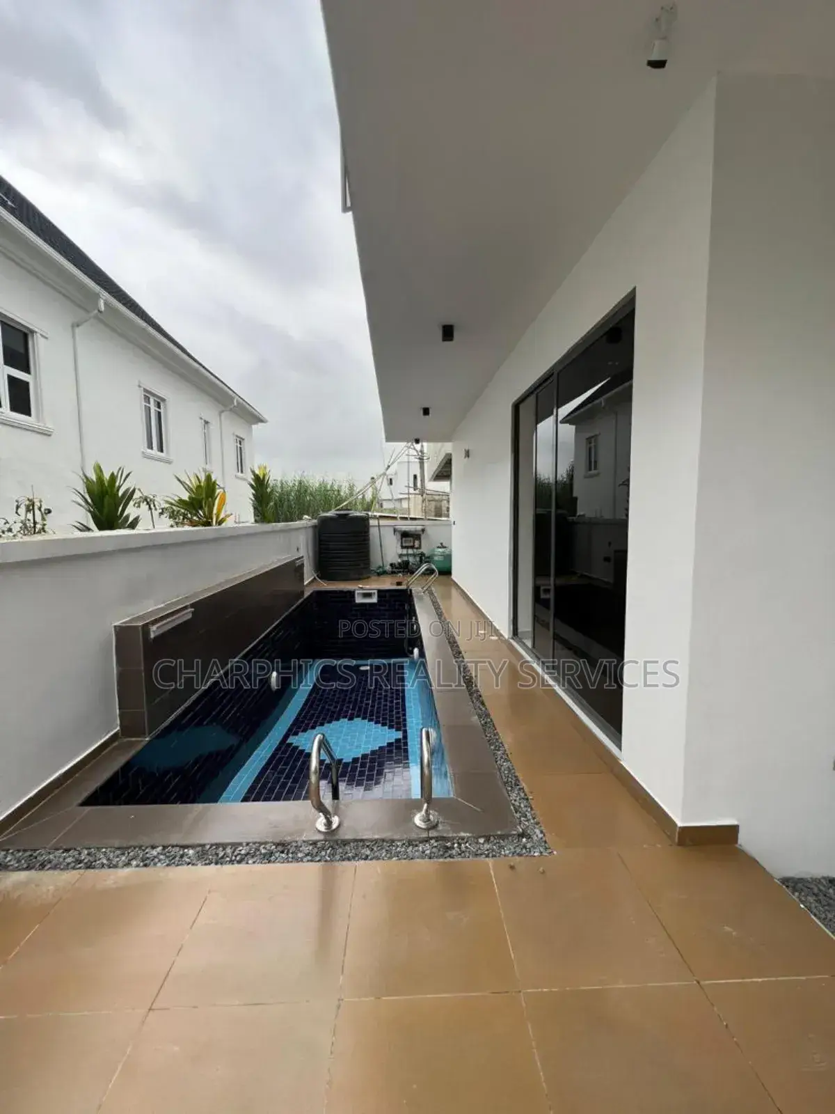 5bdrm Duplex in Lekki for sale in Lekki